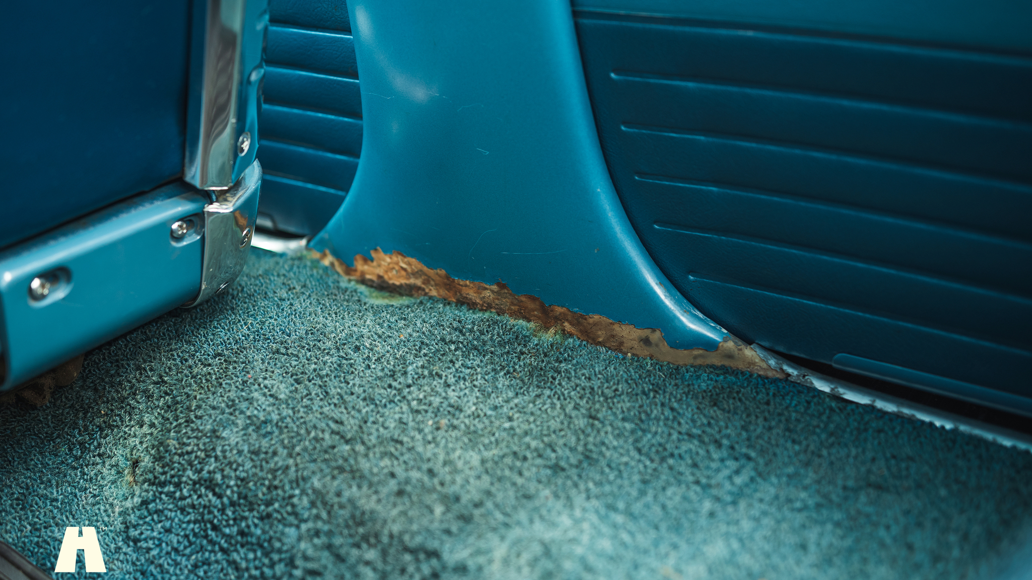 Interior image of 1963 Mercury Monterey Custom 4-door (73)