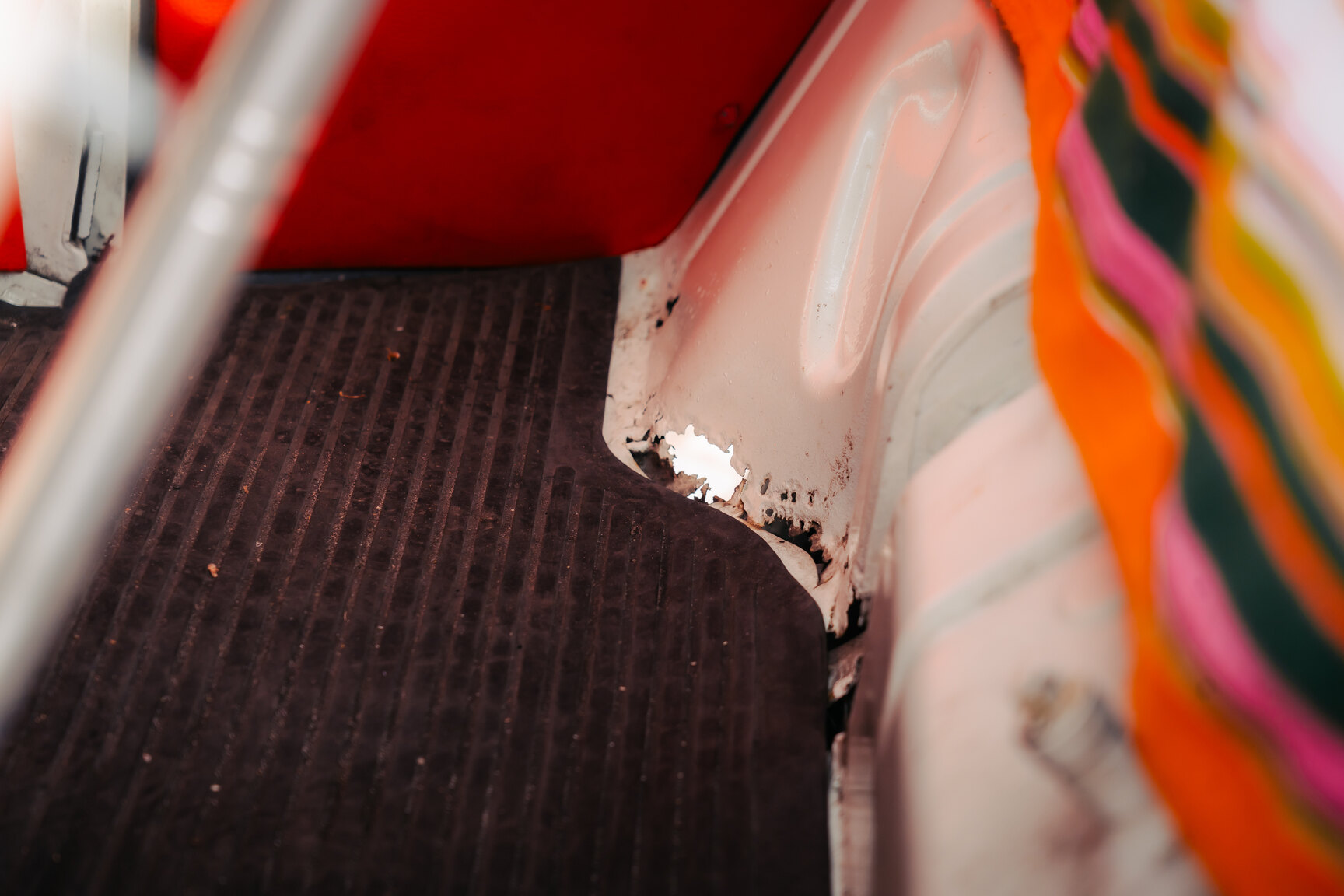 Innenraumfoto von 1964 Volkswagen Kleinbus Transporter 1500 Deluxe “21-fönsters Samba”