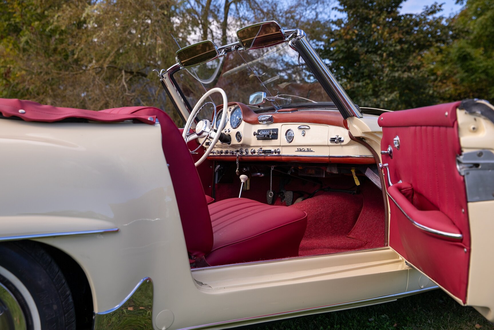 Innenraumfoto von 1958 Mercedes-Benz 190SL