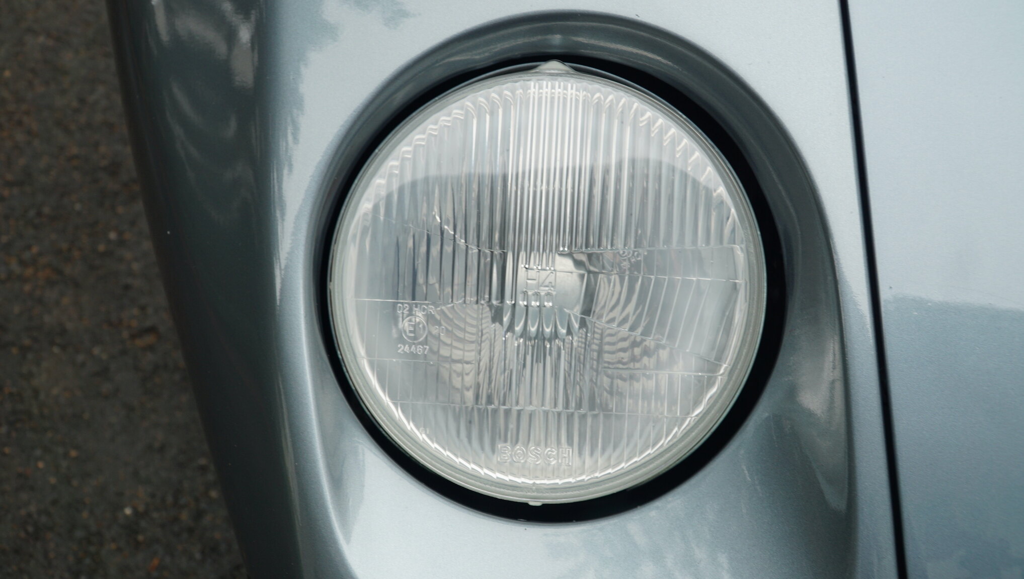 Exterior image of 1983 Porsche 928S (87)