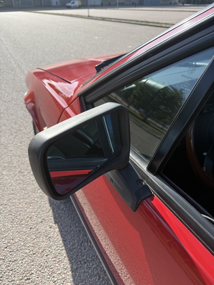 Aussenfoto 1986 Alfa Romeo Alfetta GTV 2.0