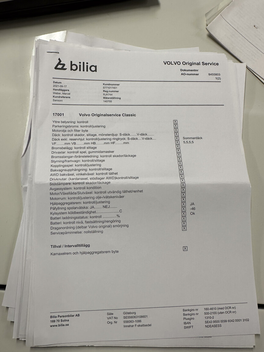 Documentation for 2000 Volvo V70 XC