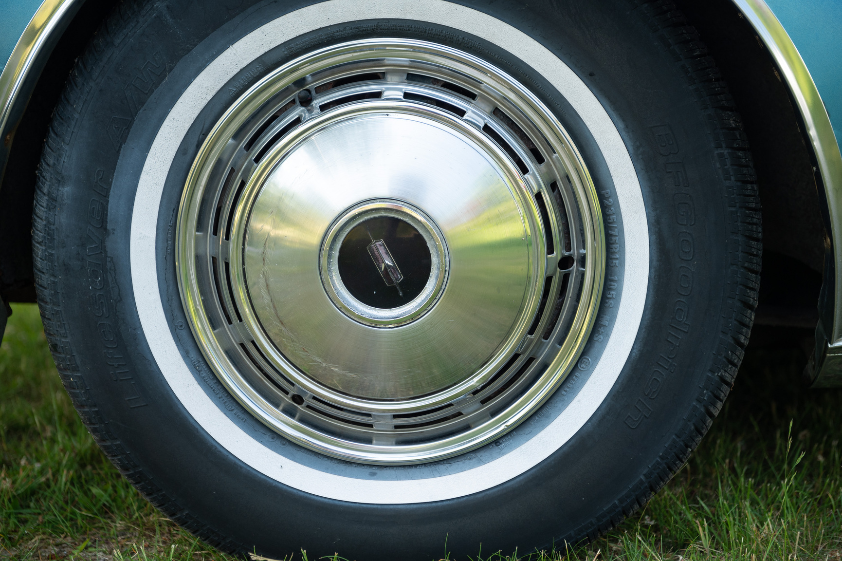 Exterior image of 1968 Oldsmobile Toronado (88)