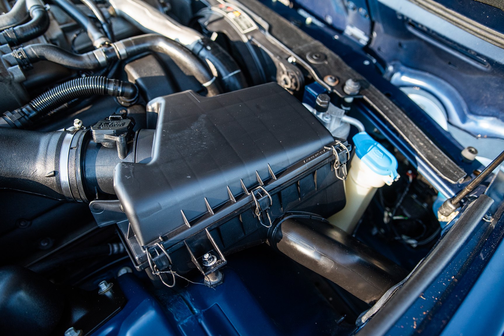 Image of 2001 Jaguar XJR mechanics