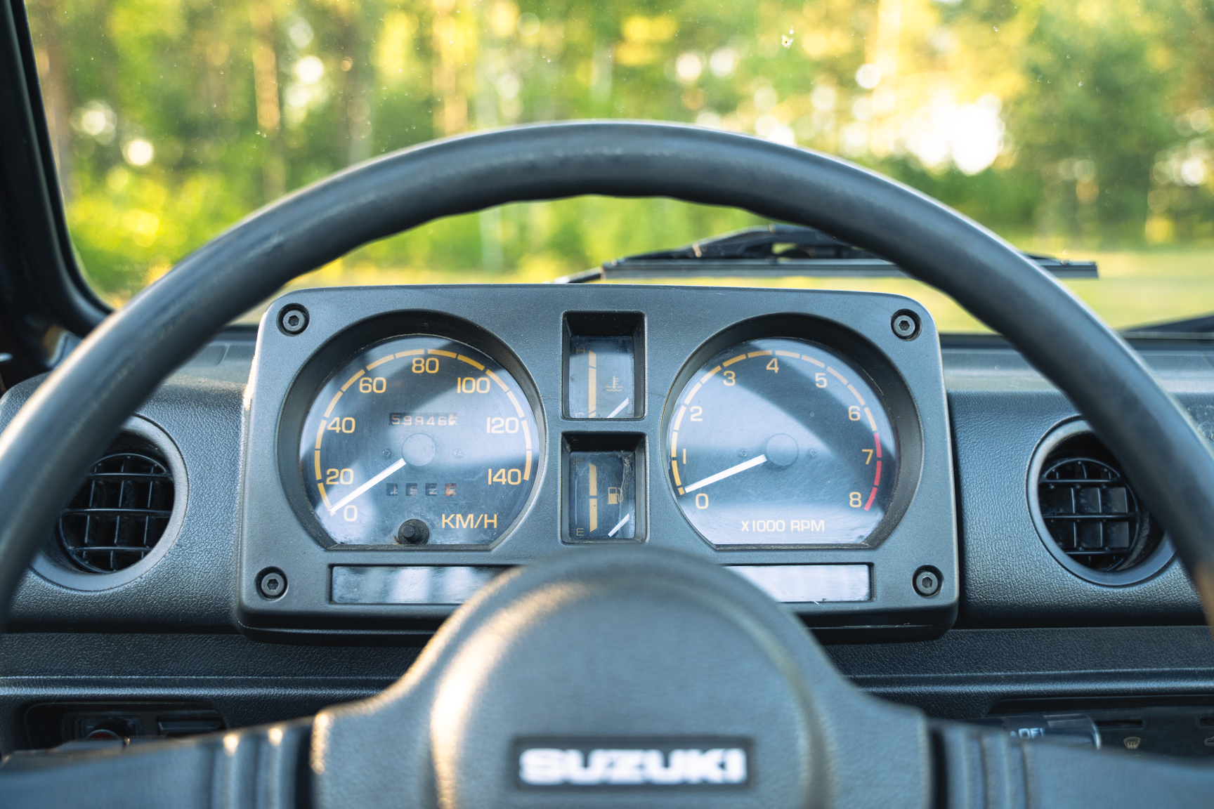 Innenraumfoto von 1987 Suzuki SJ413 long