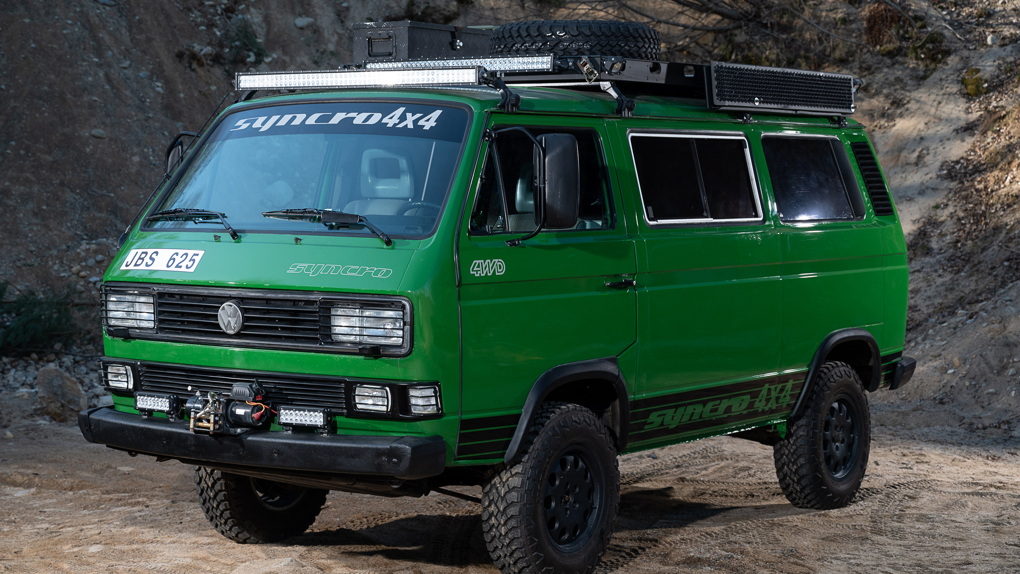 Exterior image of 1992 Volkswagen T3 Kombi Syncro 16" Westfalia