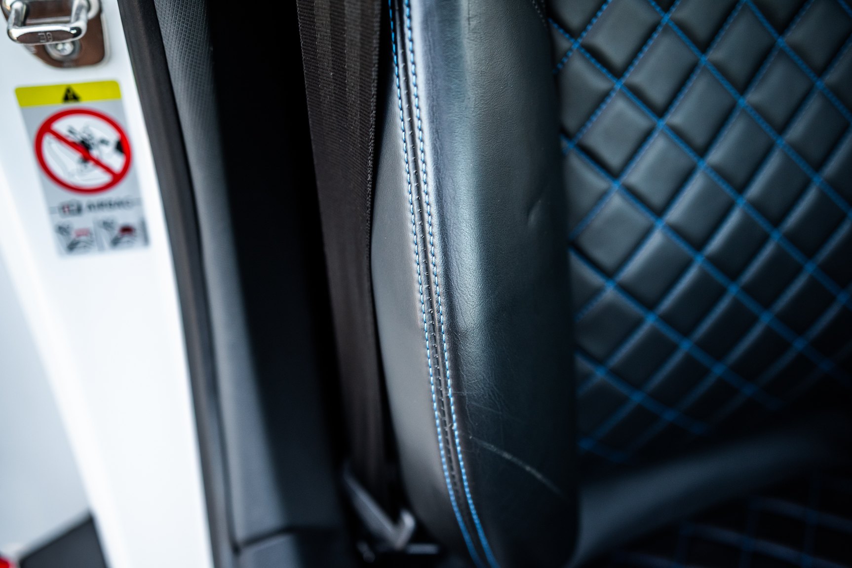Interior image of 2008 Audi R8 4.2 V8 Turbo Manuell