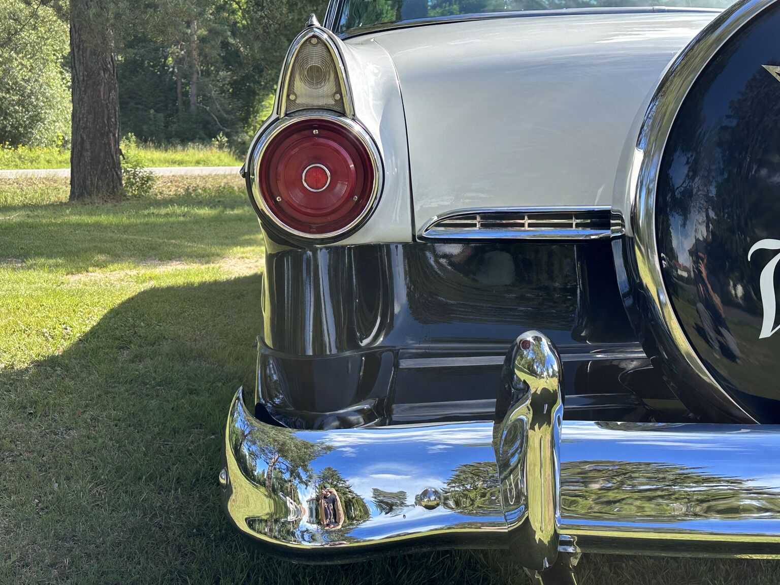 Exteriörbild på 1955 Ford Fairlane Crown Victoria