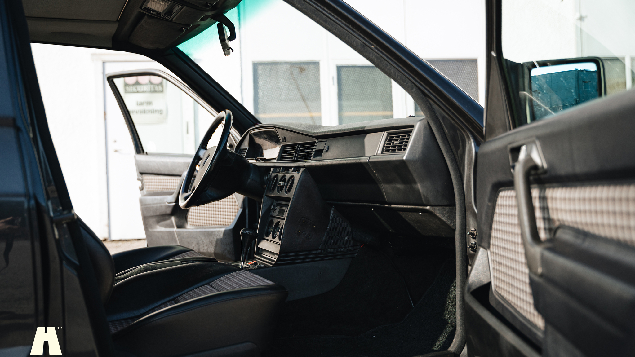 Interiörbild 1992 Mercedes-Benz 190E 2.5-16 Cosworth