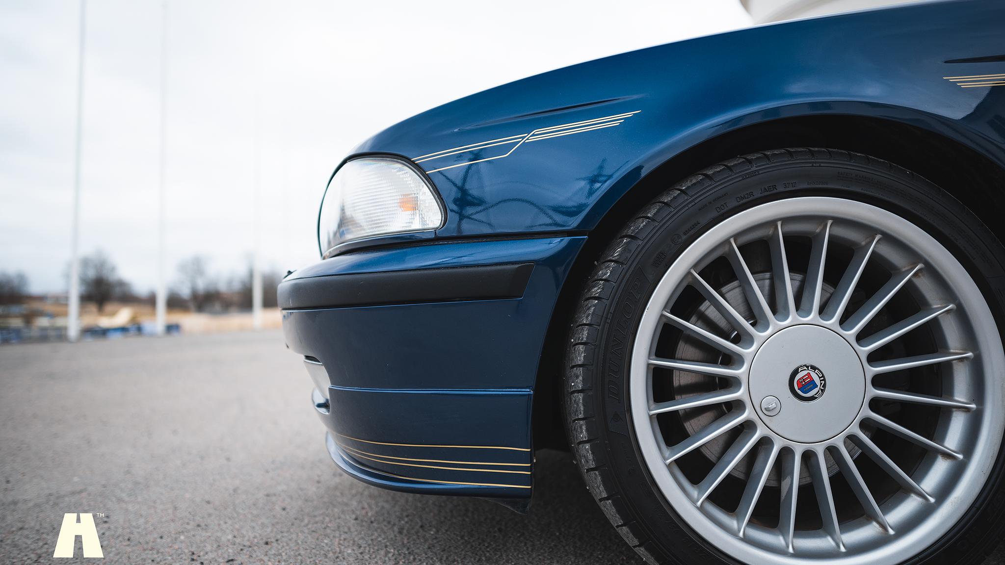 Exteriörbild på 1998 Alpina B10 V8