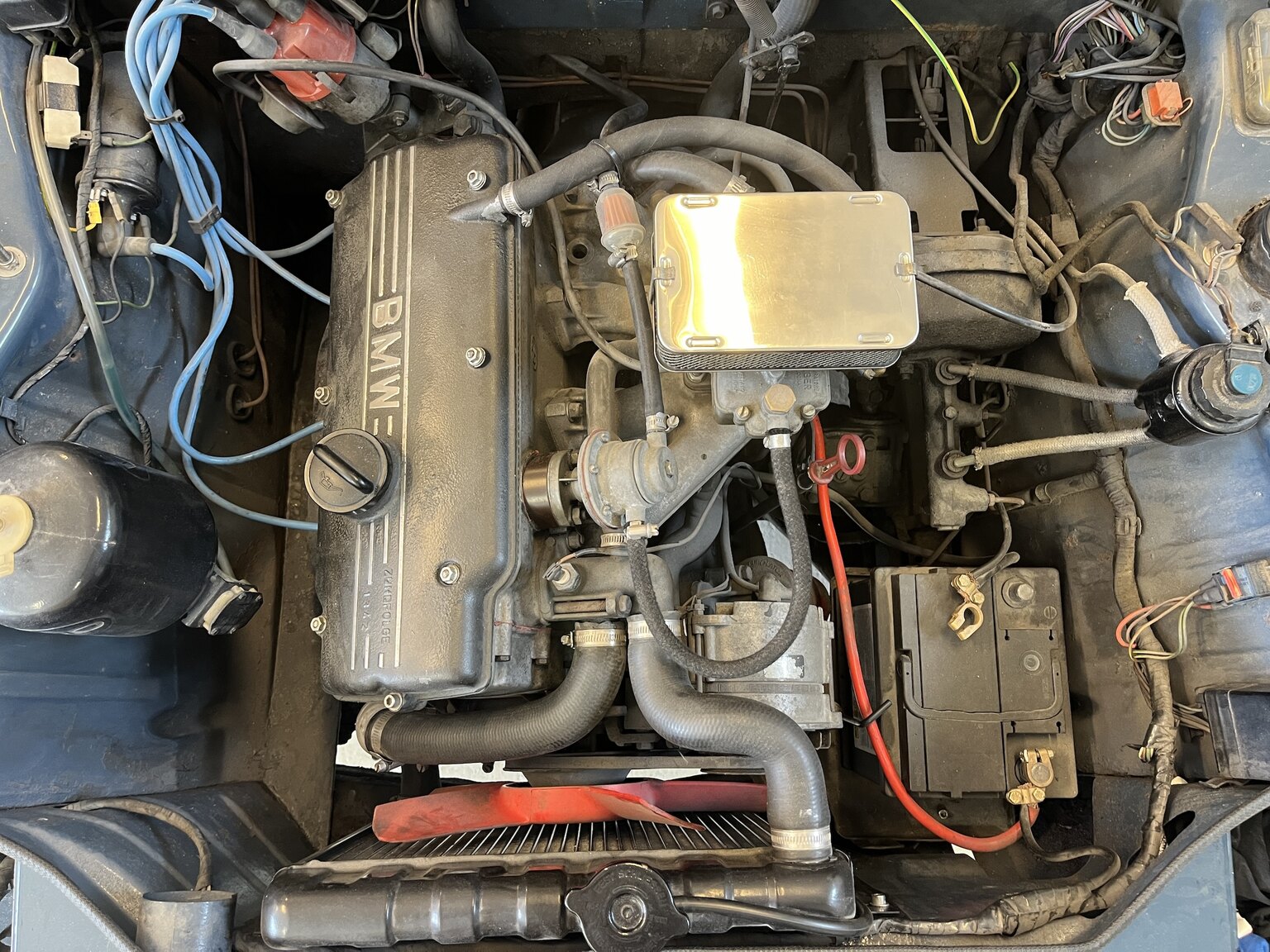 Image of 1972 BMW 2000 Touring mechanics