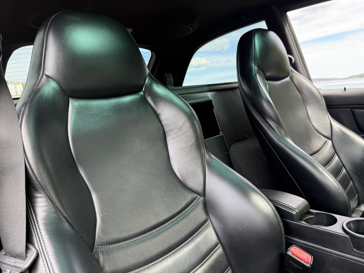 Interior image of 1999 BMW Z3 M Coupé
