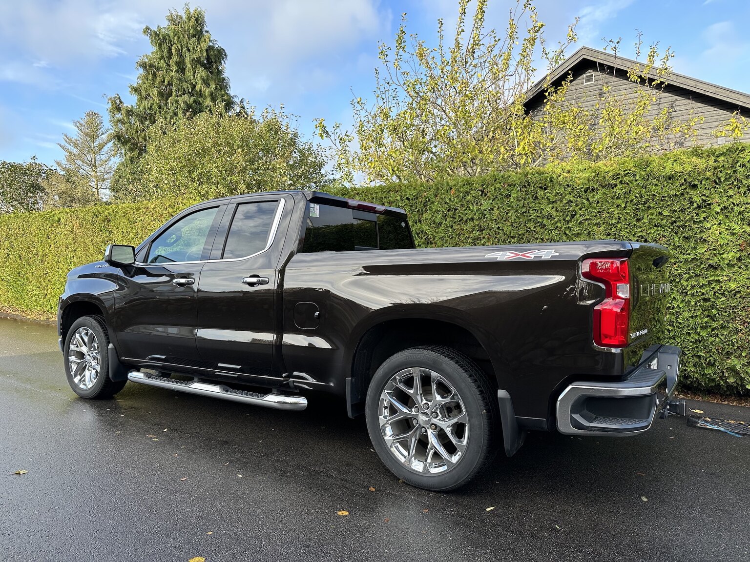Exterior image of 2019 Chevrolet Silverado LTZ
