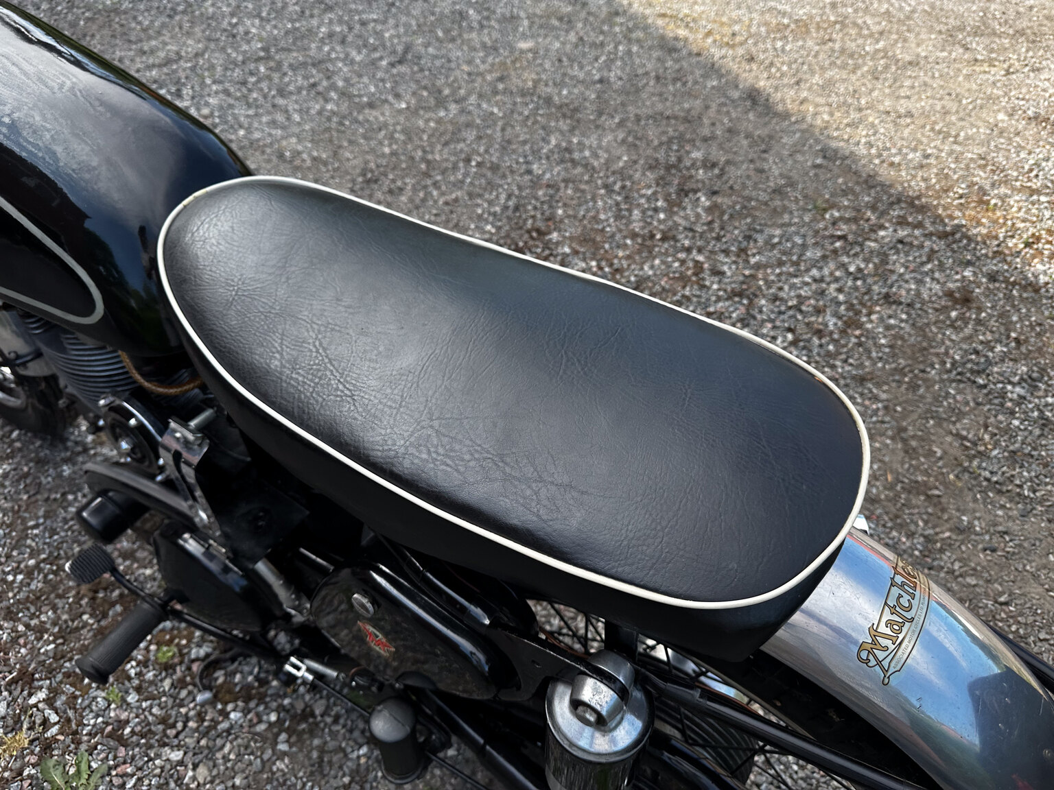 Aussenfoto 1952 AJS 16MS 350cc Matchless-replica