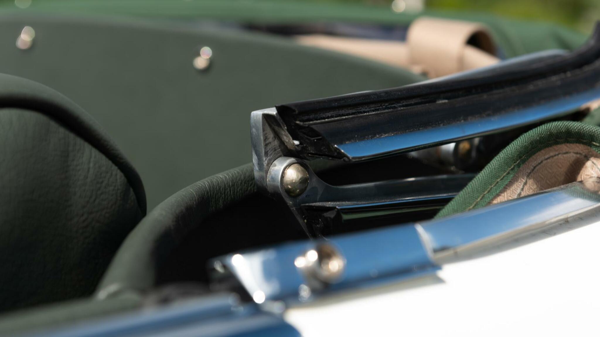 Innenraumfoto von 1956 Mercedes Benz 190 SL Roadster (20)