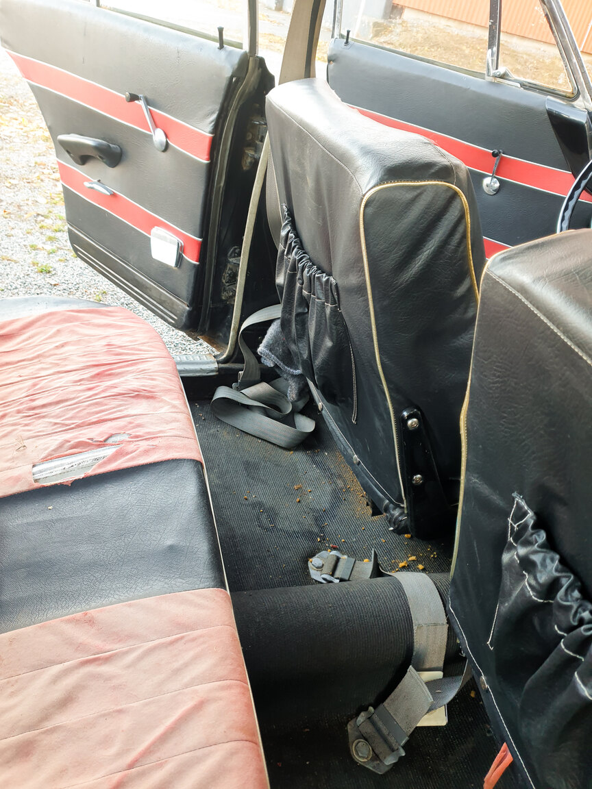 Interior image of 1964 Ford Taunus 17 M Super