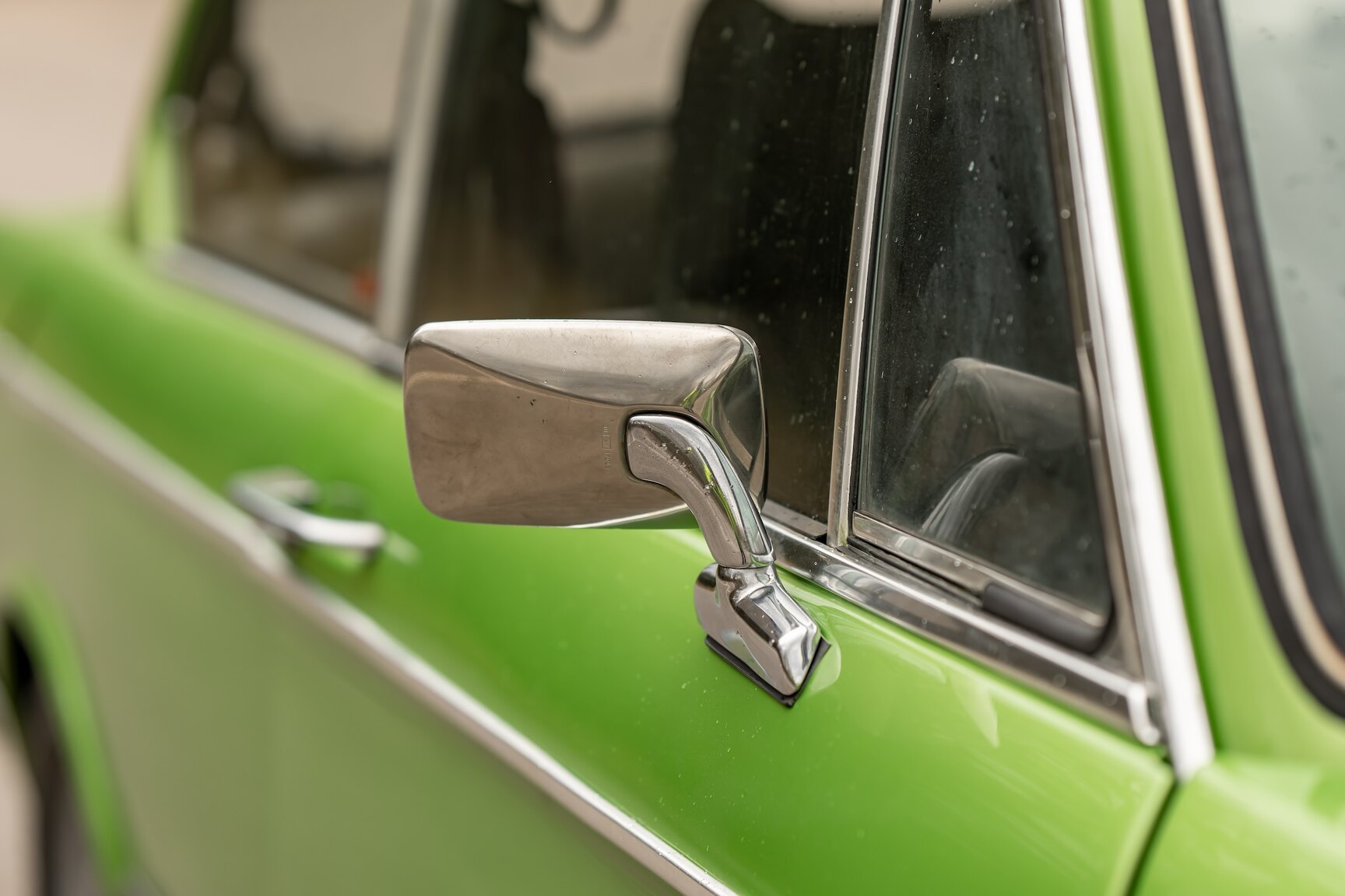 Exteriörbild på 1975 BMW 2002