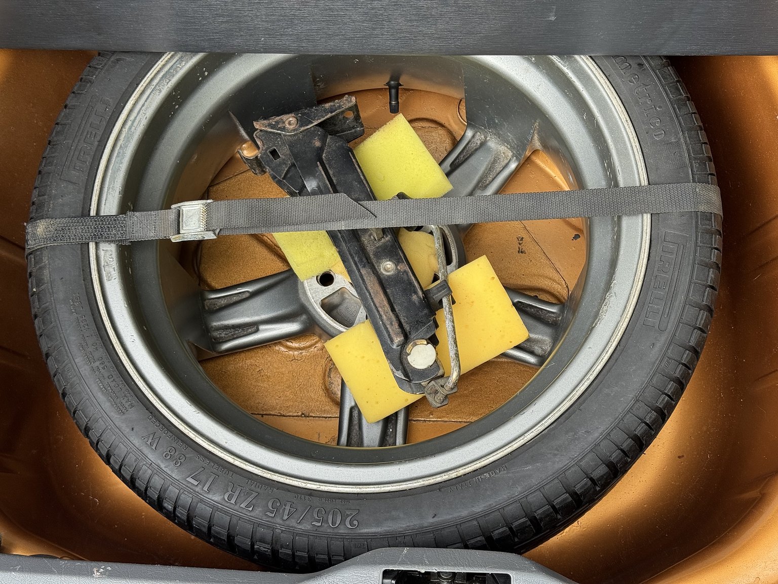 Interior image of 1996 Volvo 850 R