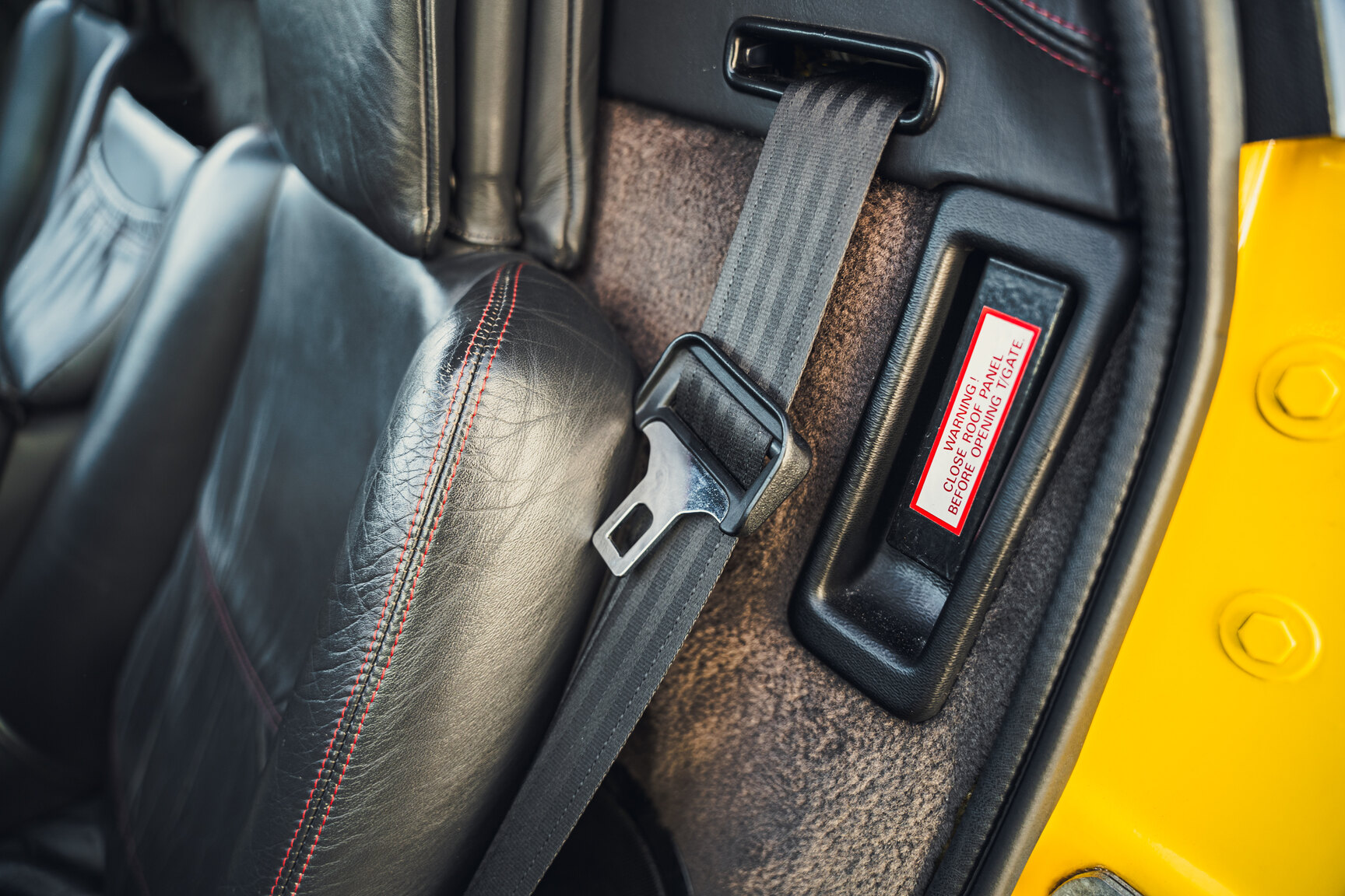 Interior image of 1989 Lotus Esprit Turbo SE