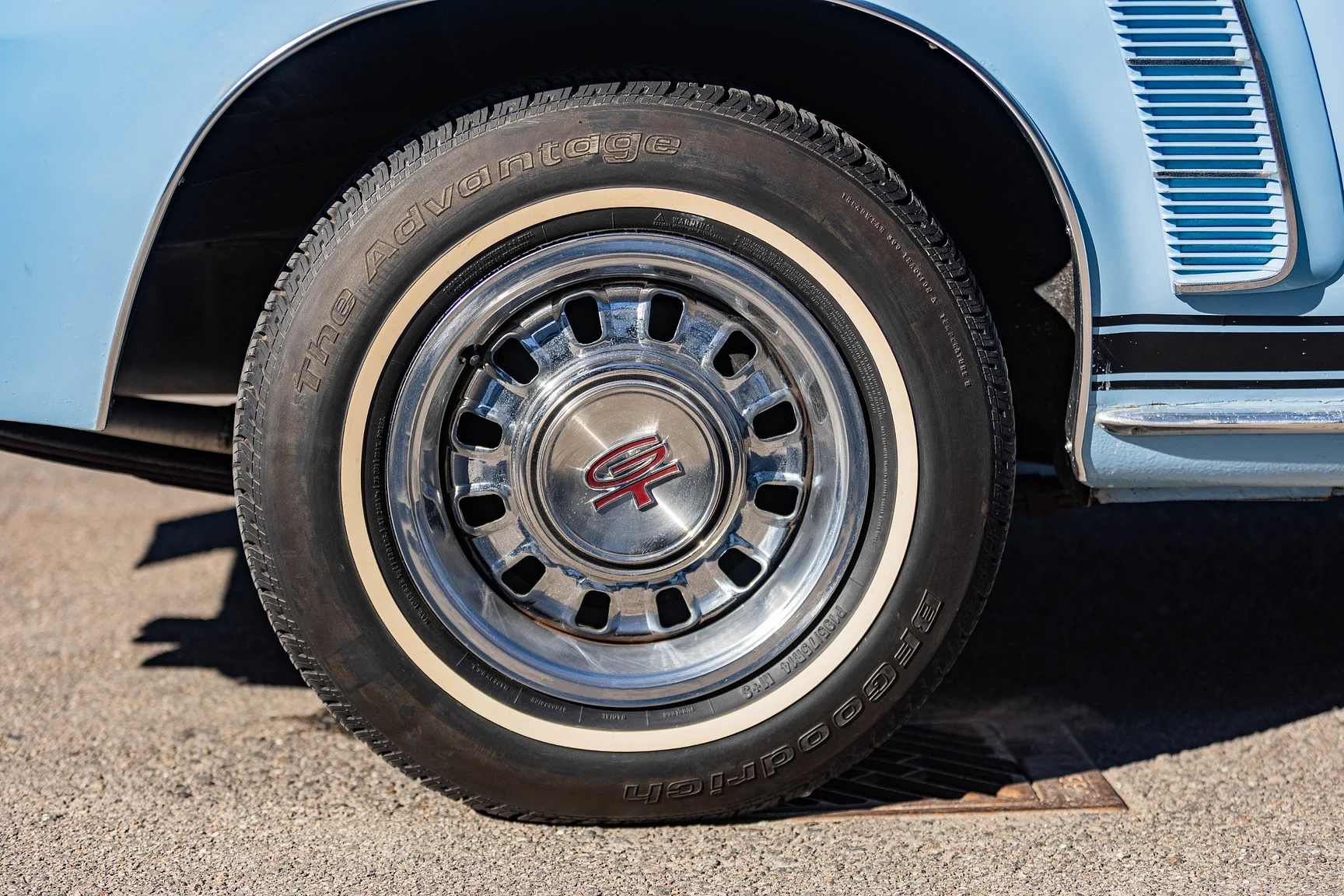 Exterior image of 1969 Ford Mustang GT Cabriolet "M-code" (19)