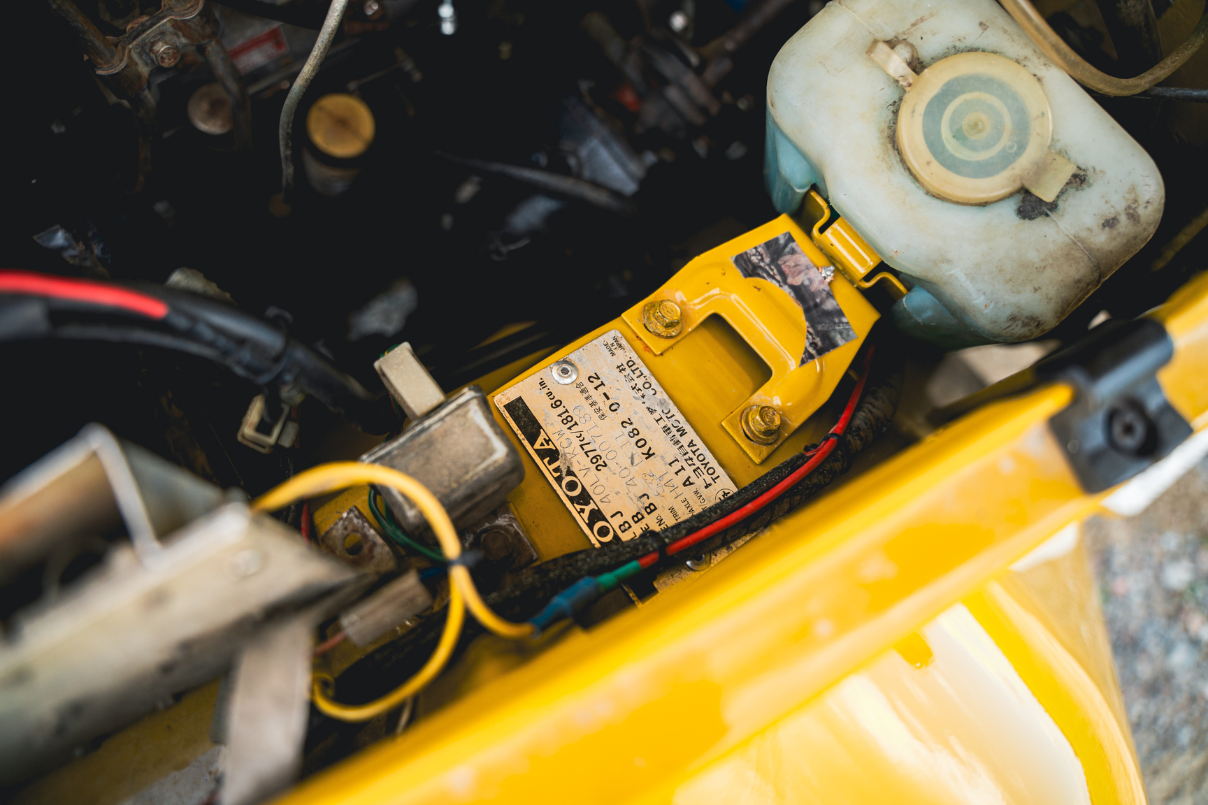 Image of 1976 Toyota Land Cruiser BJ40 mechanics