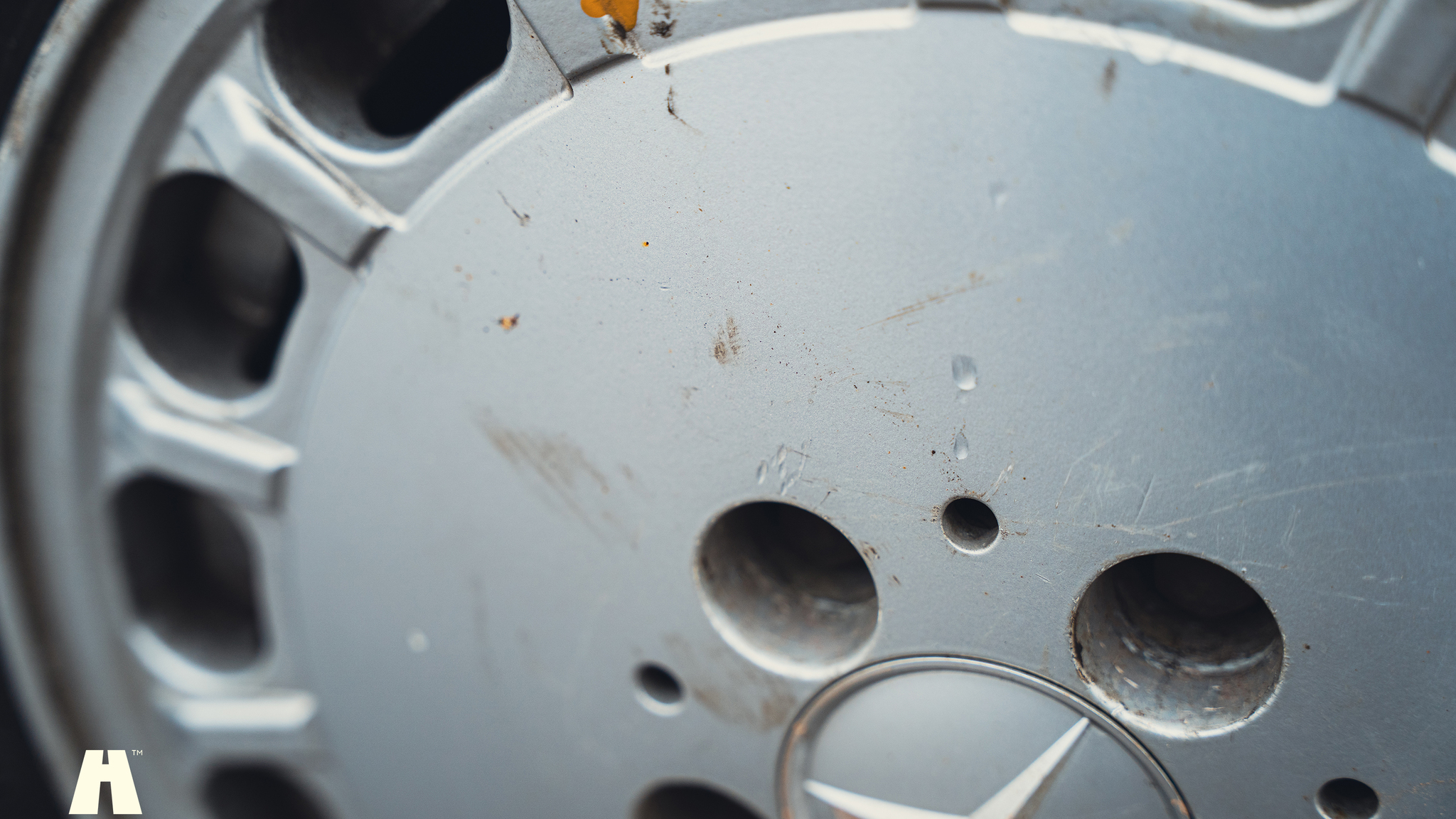 Exteriörbild på 1990 Mercedes 300 CE-24