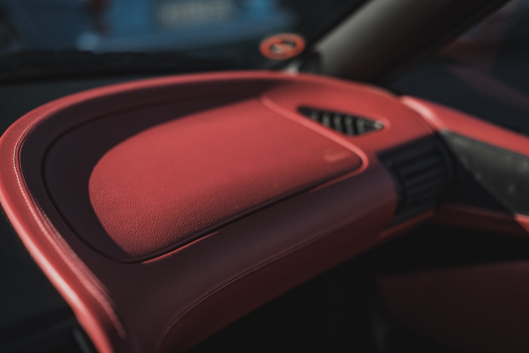 Interior image of 1999 BMW Z3 2.8i Roadster