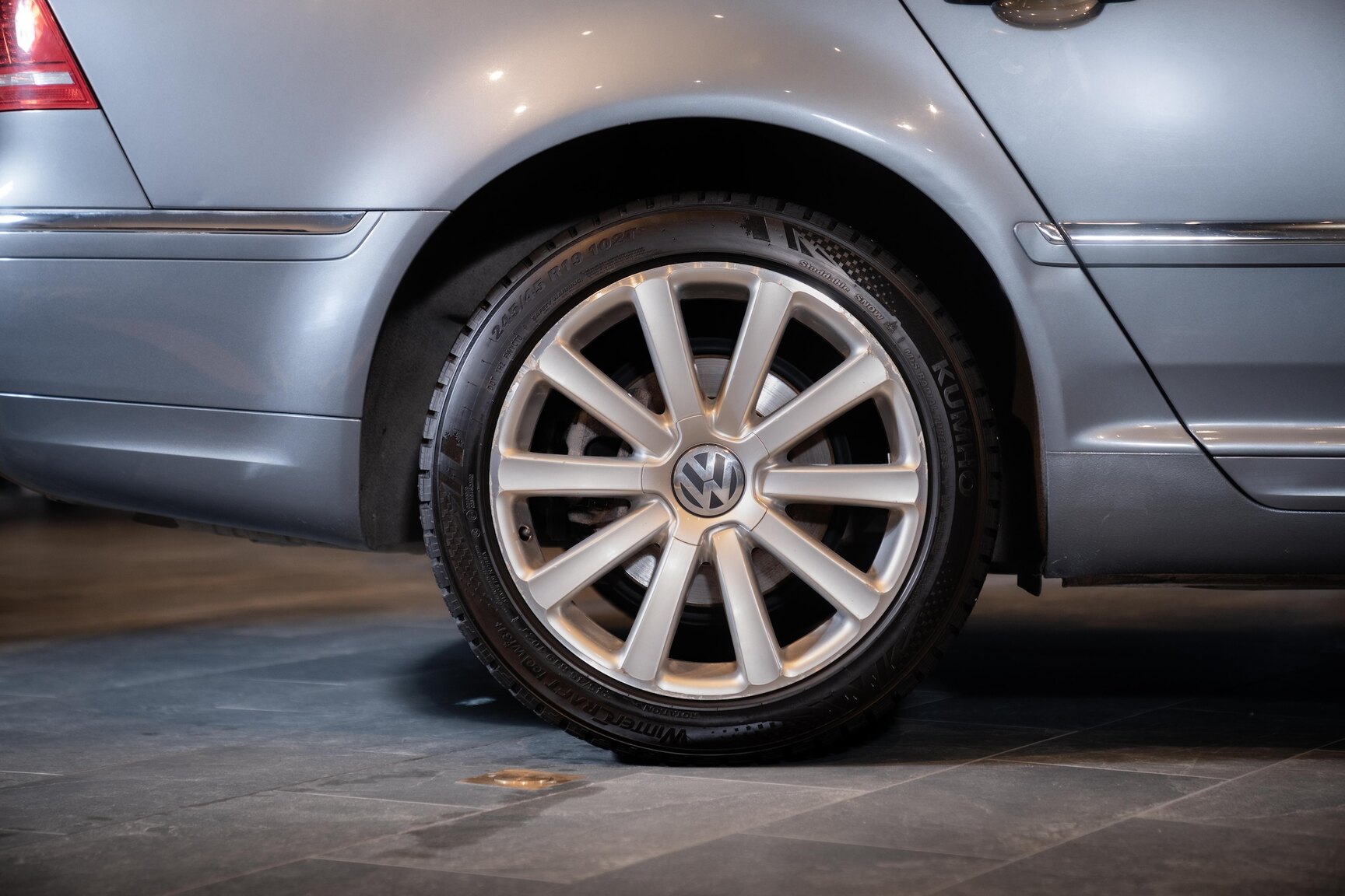 Exteriörbild på 2012 Volkswagen Phaeton 3.0 TDI 4Motion
