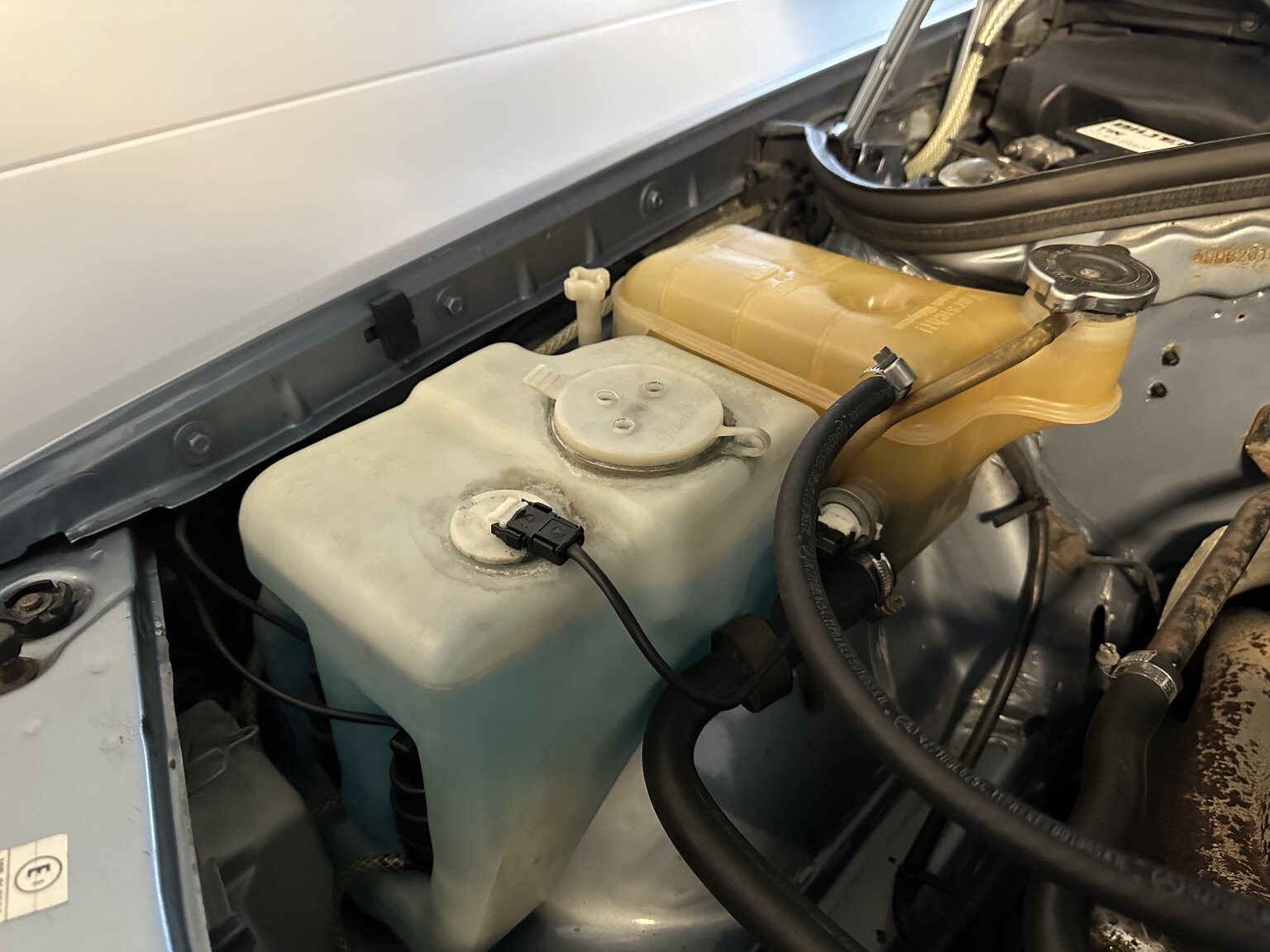 Image of 1988 Mercedes-Benz 190 E mechanics
