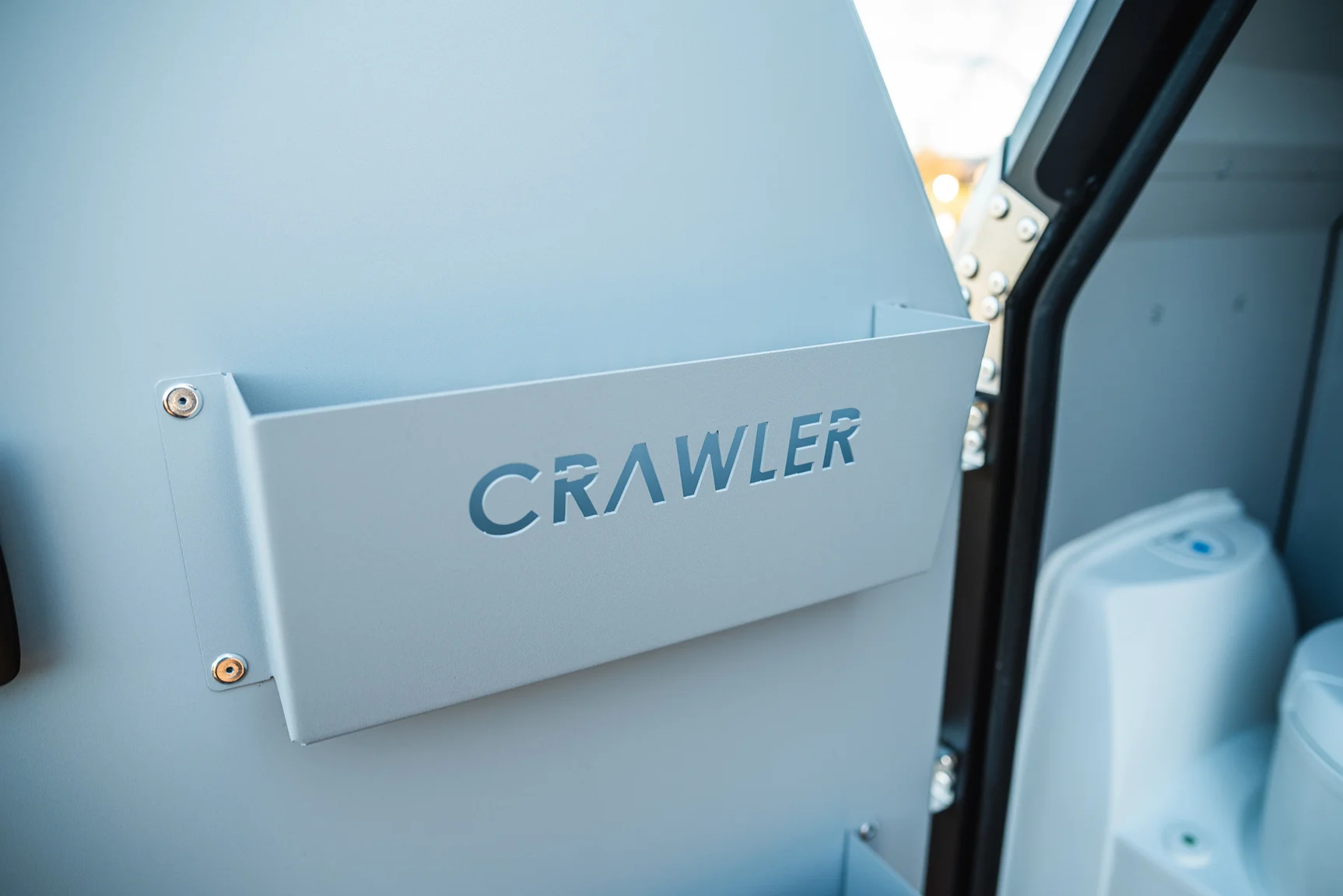 Interior image of 2025 Northea Trailer Expedition Crawler 458i Offgrid-Camper (9)