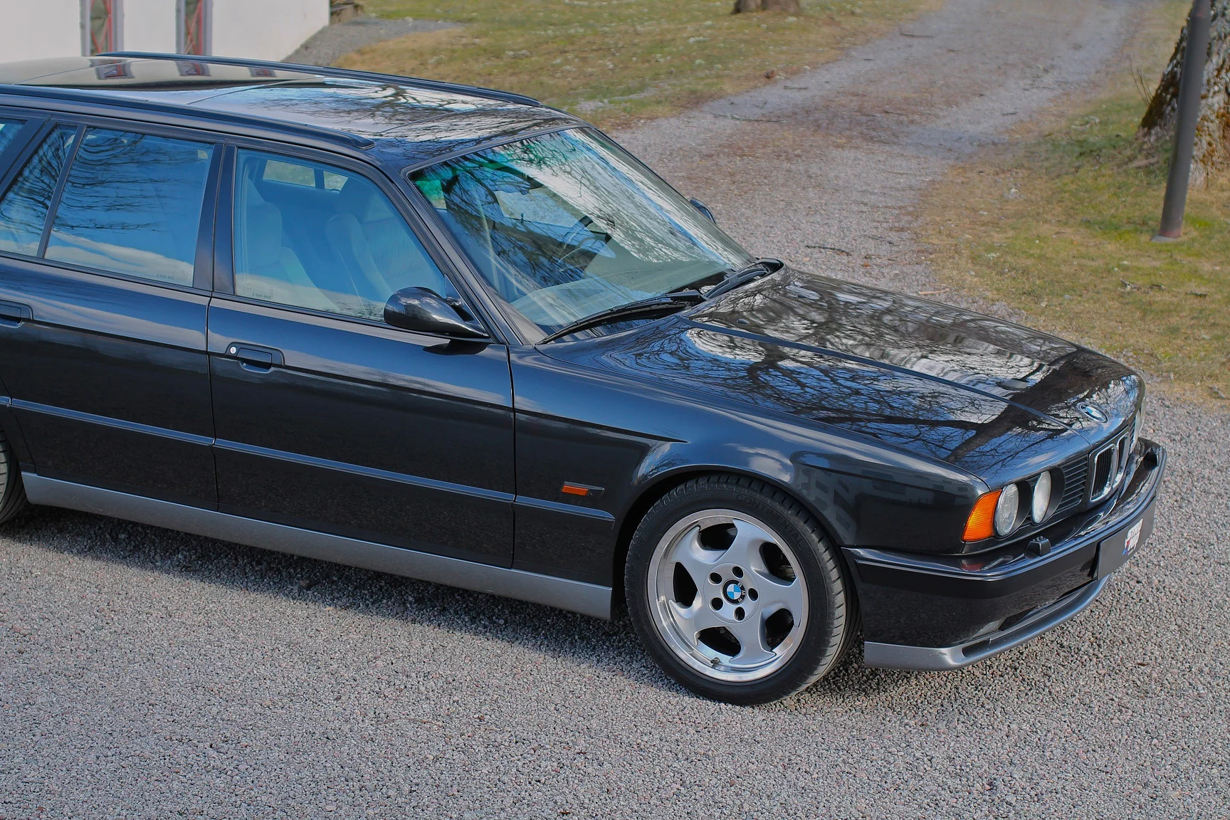 Aussenfoto 1993 BMW E34 M5 Touring  (117)