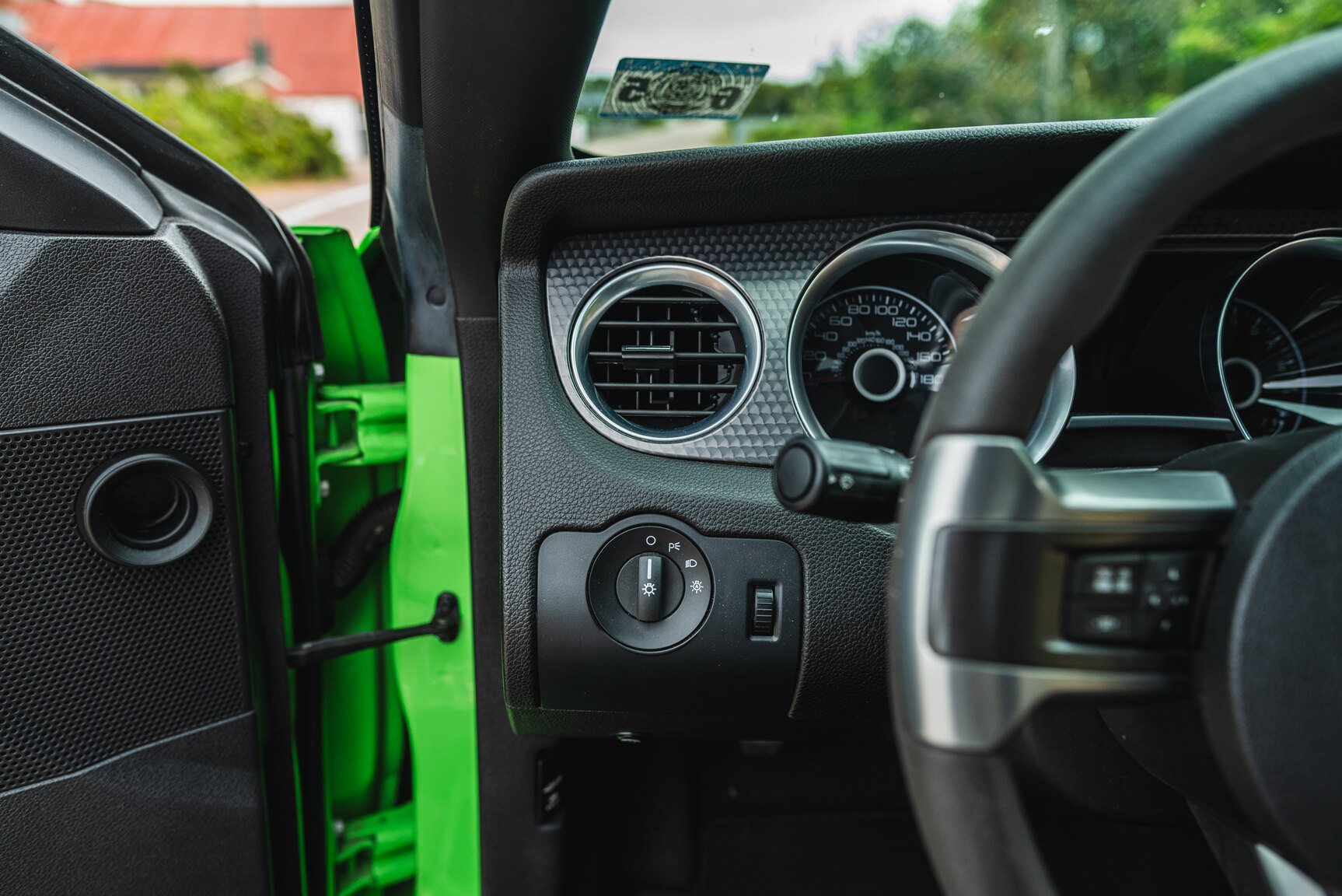 Interior image of 2013 Ford Mustang Boss 302