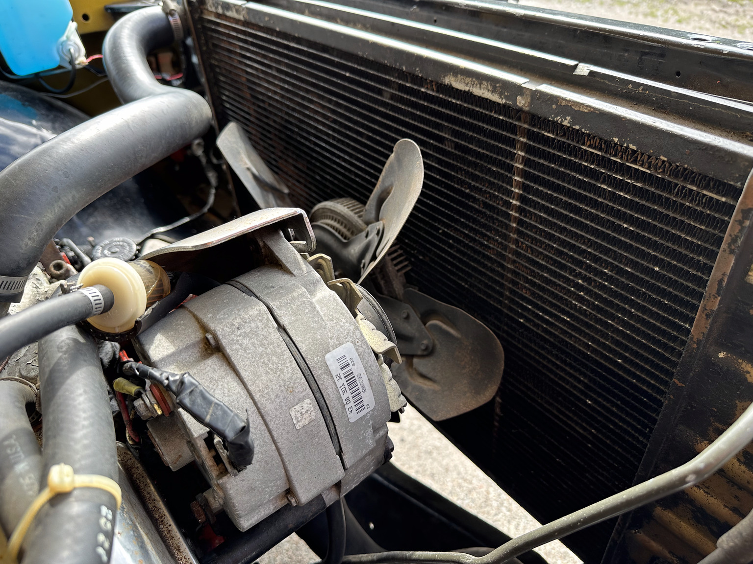 Image of 1972 Chevrolet C10 Cheyenne (15) mechanics