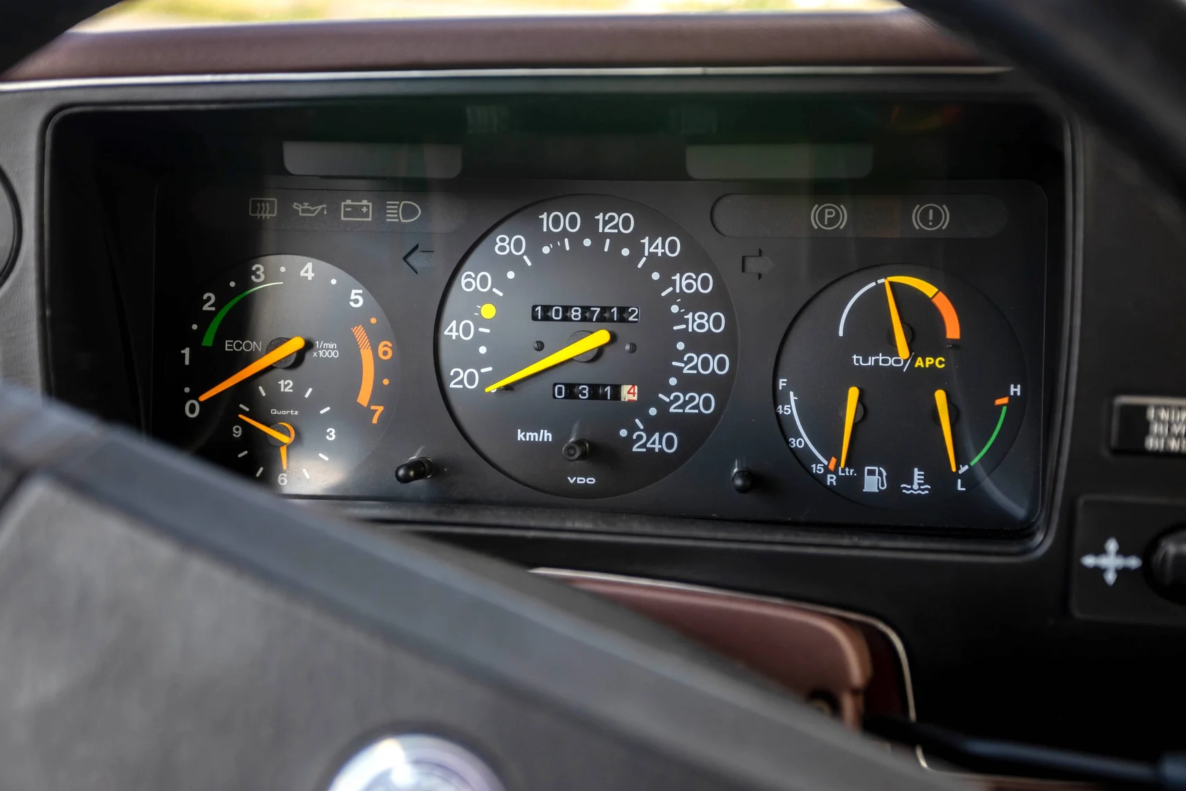 Interior image of 1989 Saab 900 T8 Special (8)