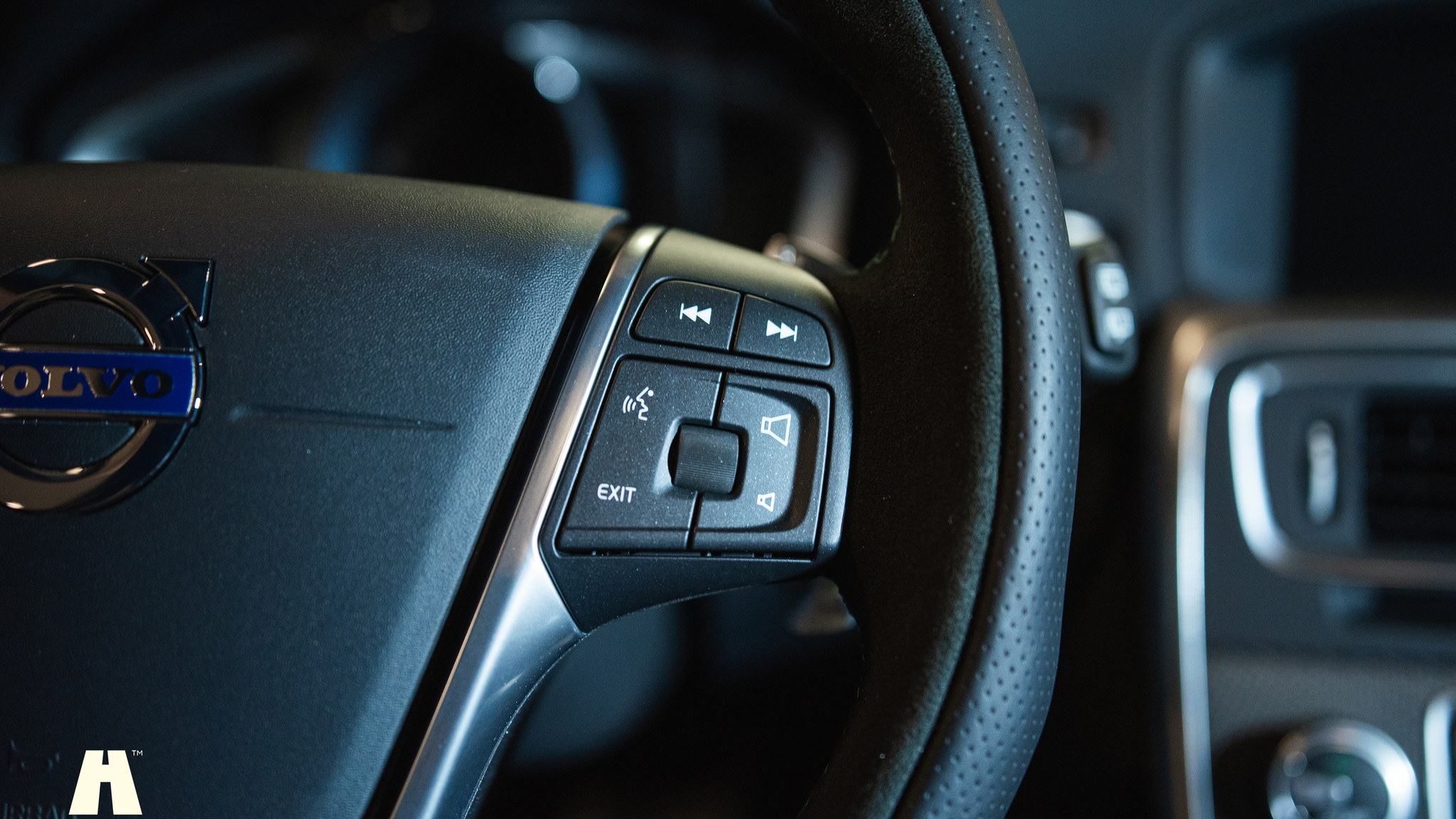 Innenraumfoto von 2017 Volvo V60 Polestar T6