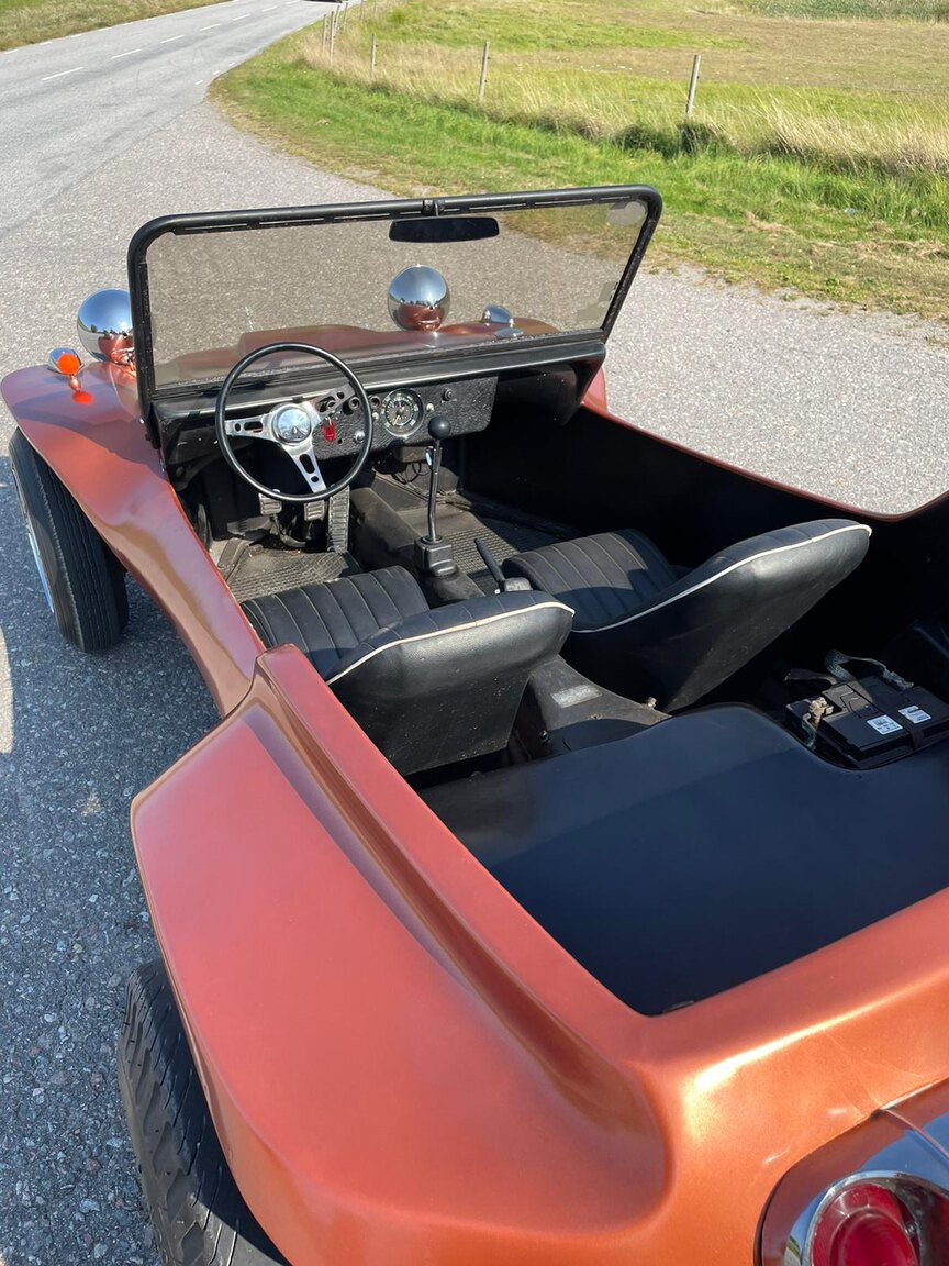 Innenraumfoto von 1968 Volkswagen Beach Buggy