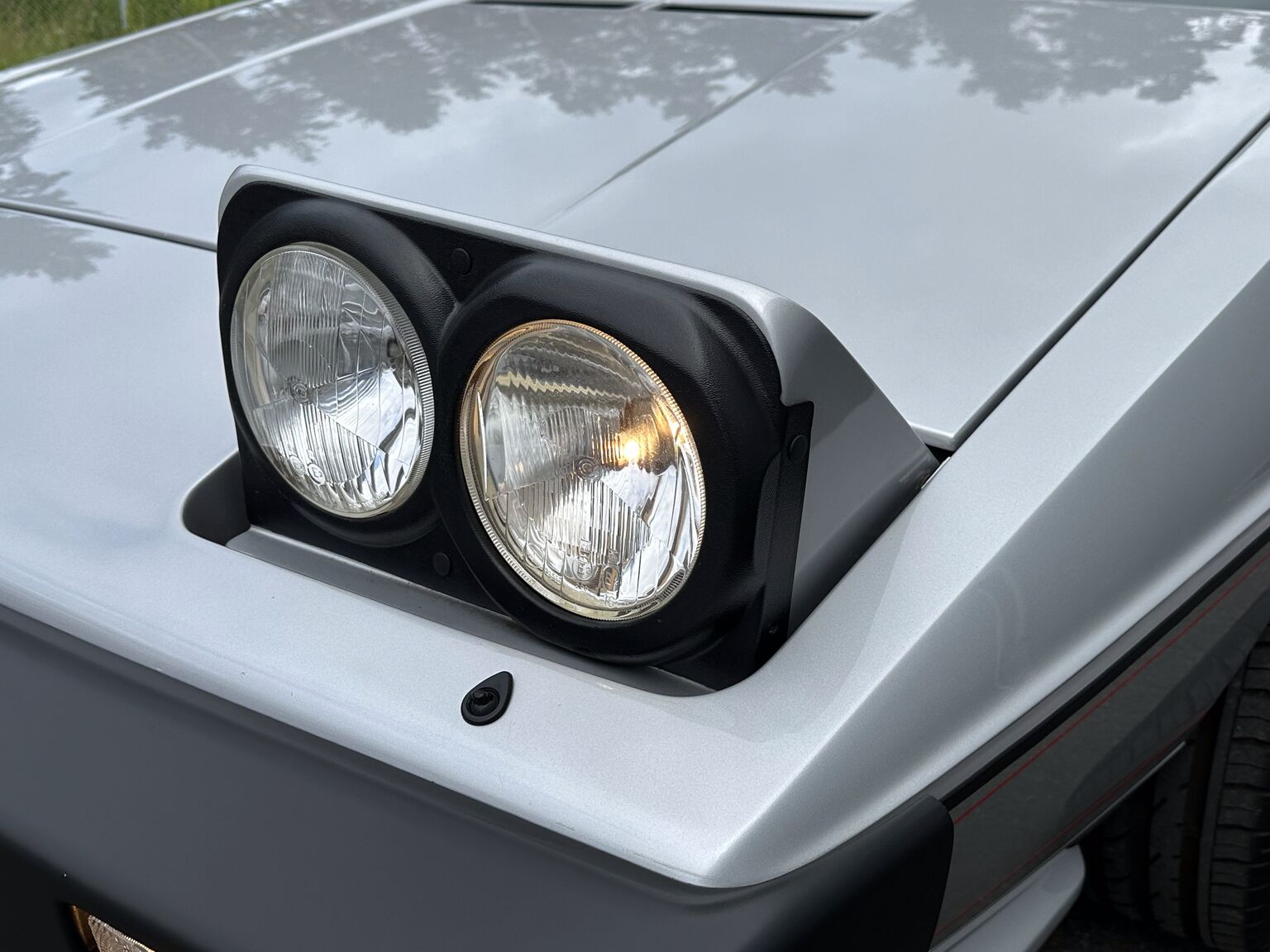 Aussenfoto 1987 Lotus Esprit S3