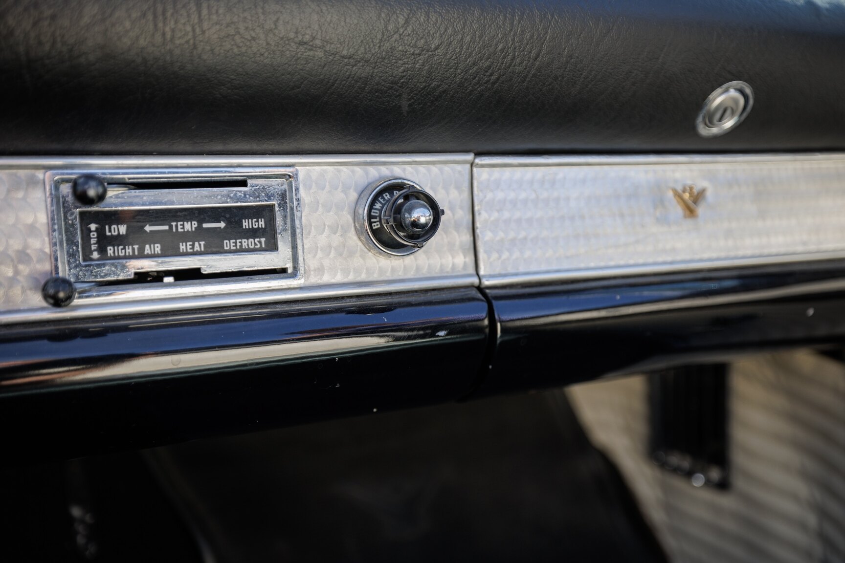 Innenraumfoto von 1956 Ford Thunderbird