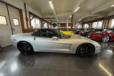 #<Image:0x00007f2ff9891a40>