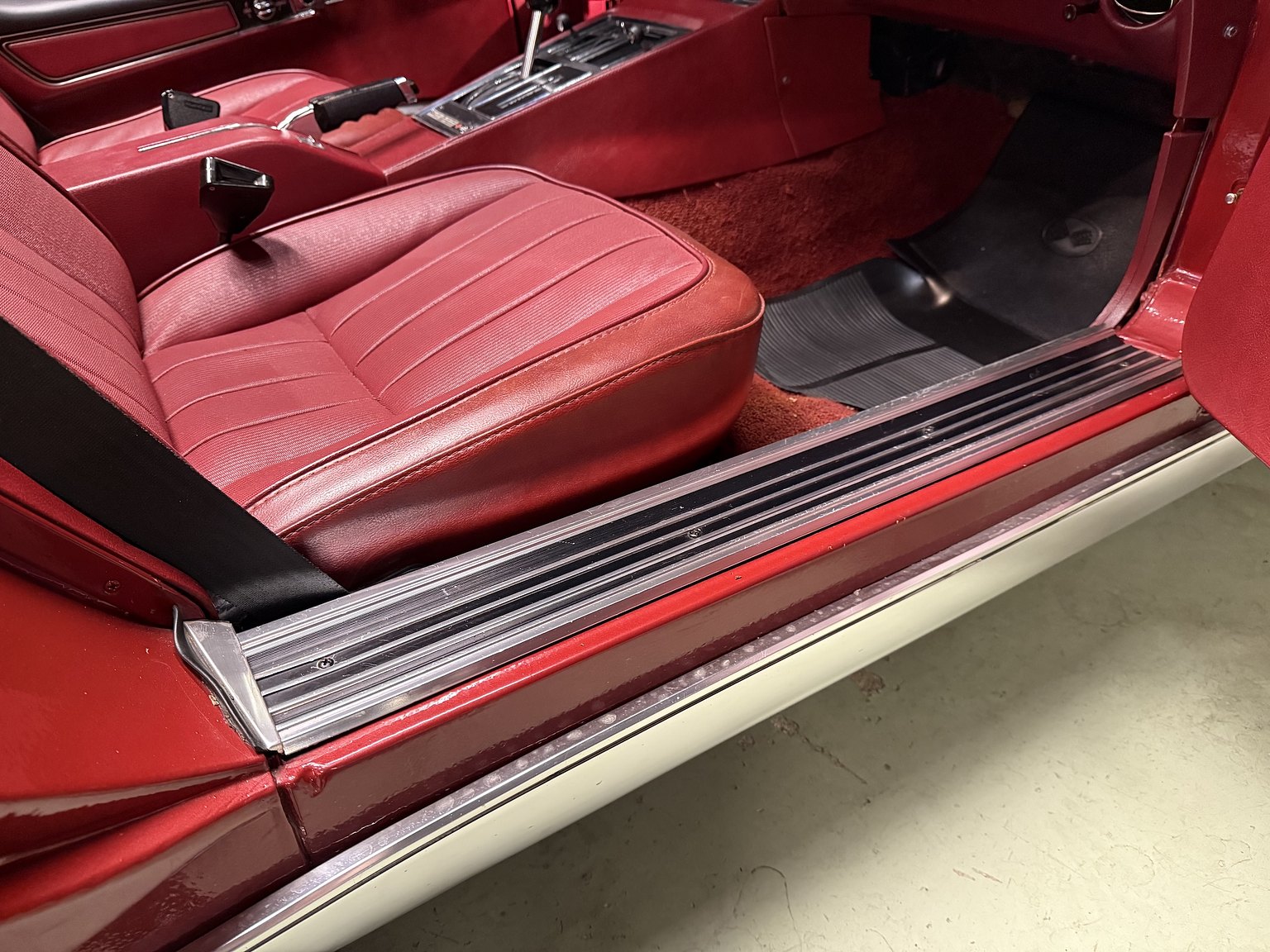 Innenraumfoto von 1974 Chevrolet Corvette Stingray