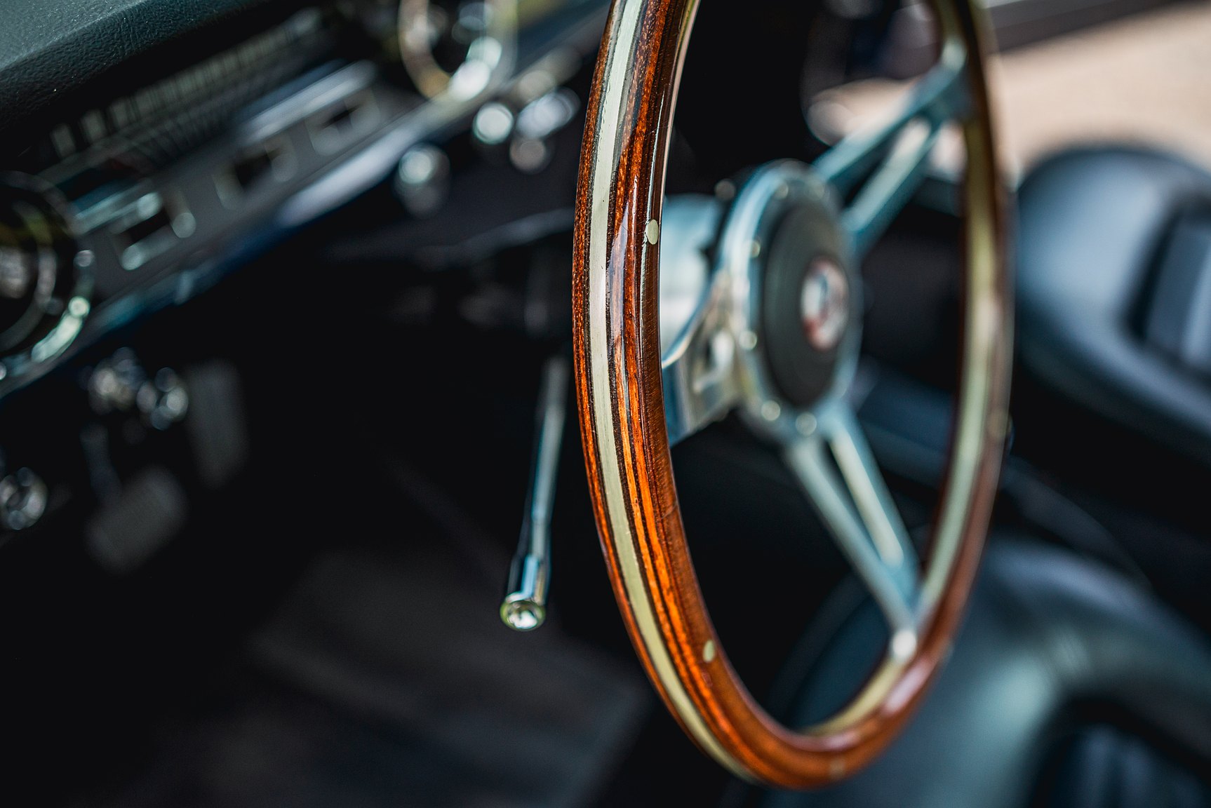 Innenraumfoto von 1965 Ford Mustang Fastback