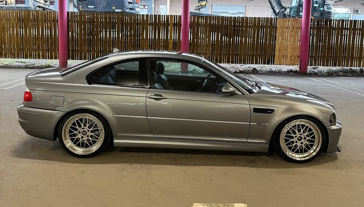 Exterior image of 2005 BMW  m3 (1)