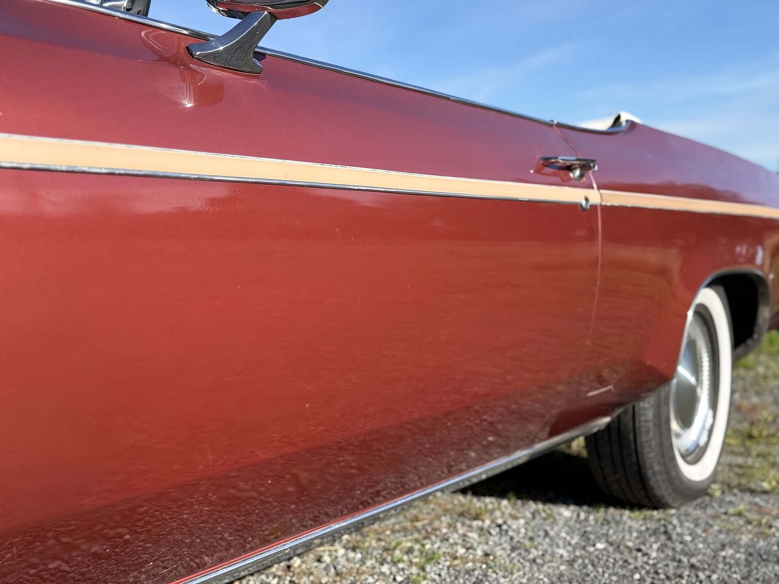 Exteriörbild på 1975 Oldsmobile Delta 88