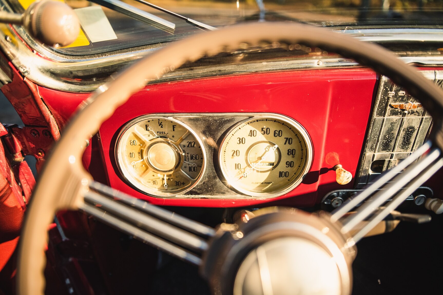 Interiörbild 1938 Dodge Six Convertible Coupé
