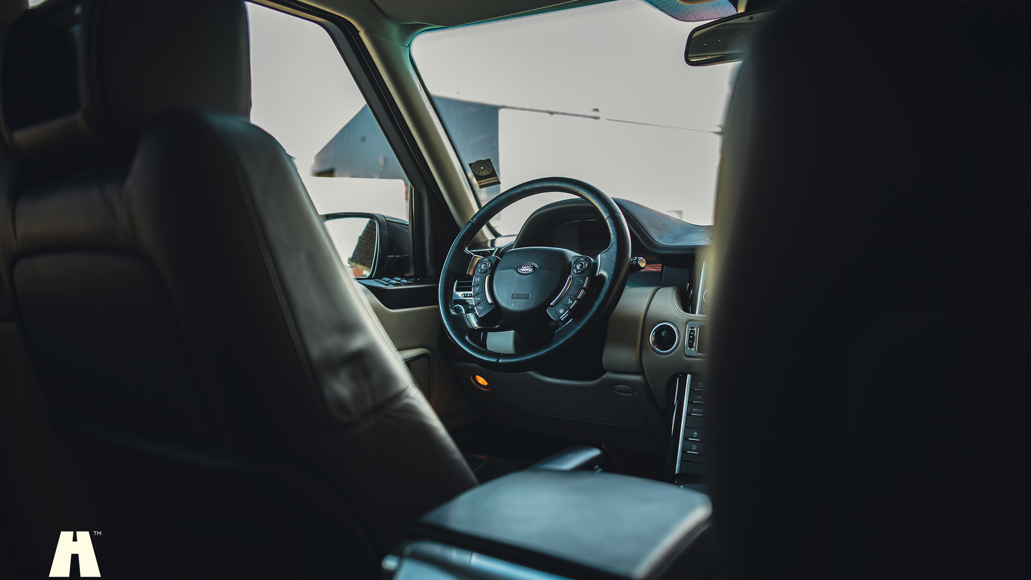 Interiörbild 2011 Range Rover TDV8 Autobiography  (21)