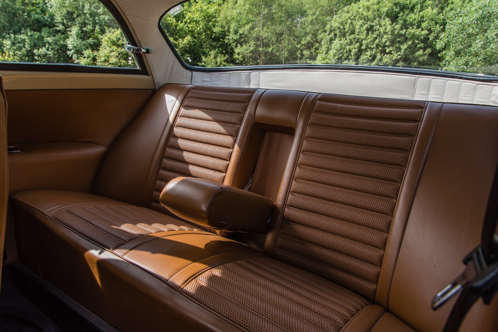Interior image of 1968 Volvo Amazon