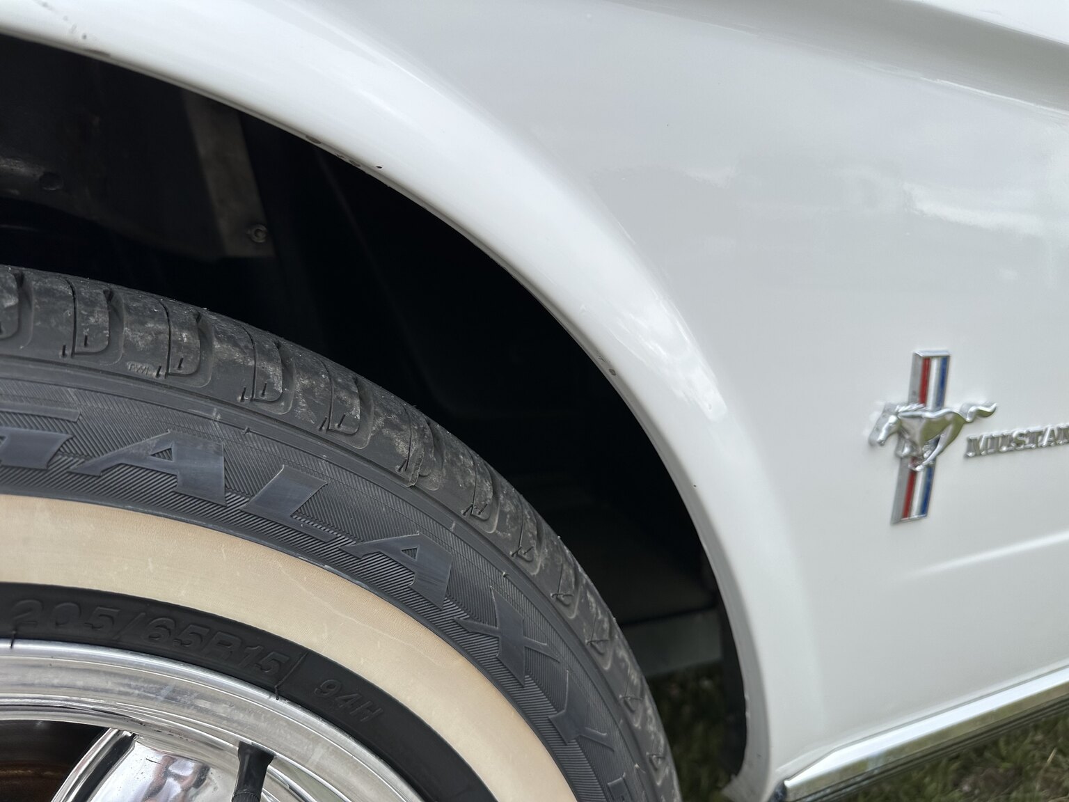 Exteriörbild på 1965 Ford Mustang HT