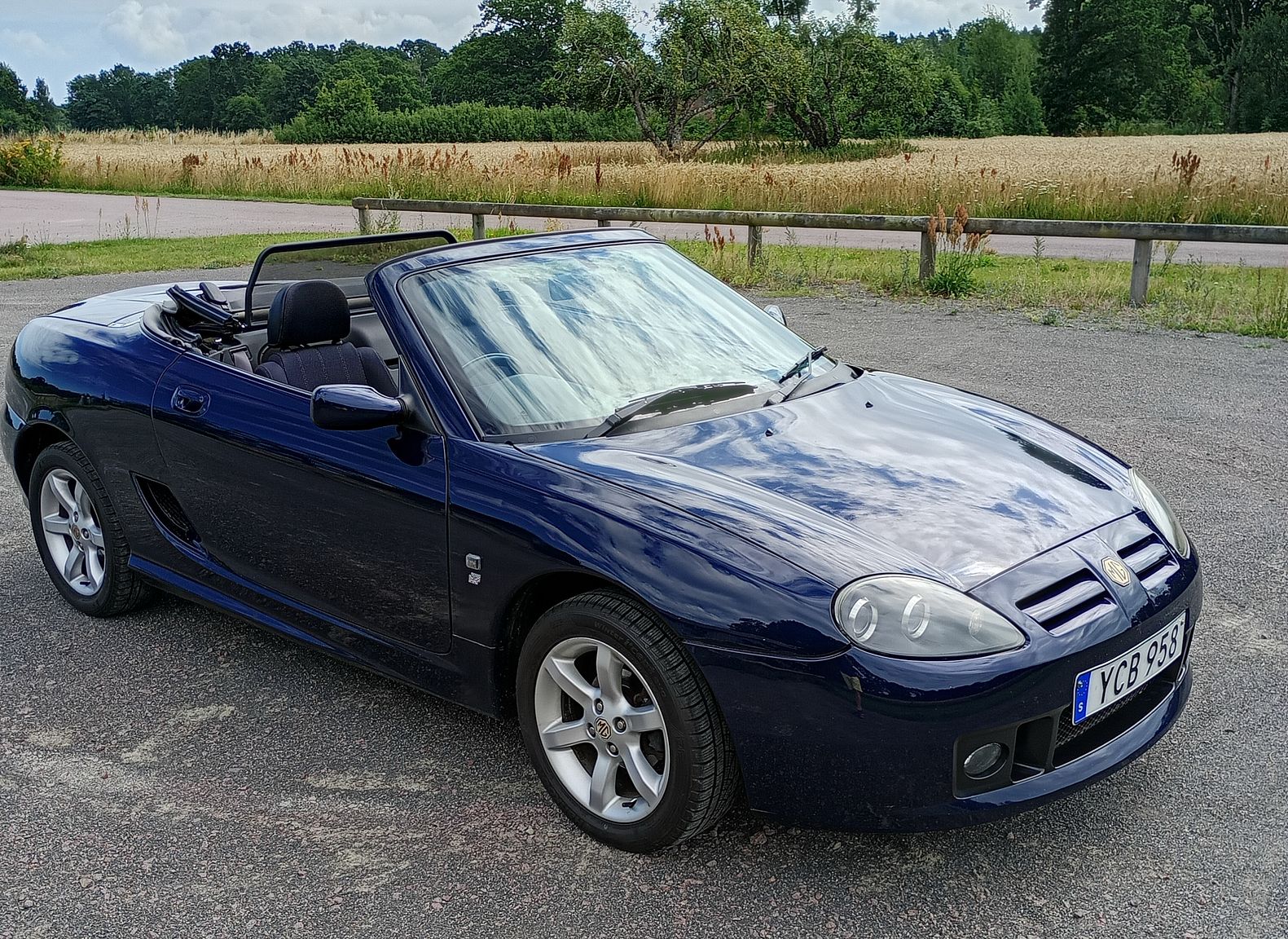 Exterior image of 2003 MG TF 135 1.8