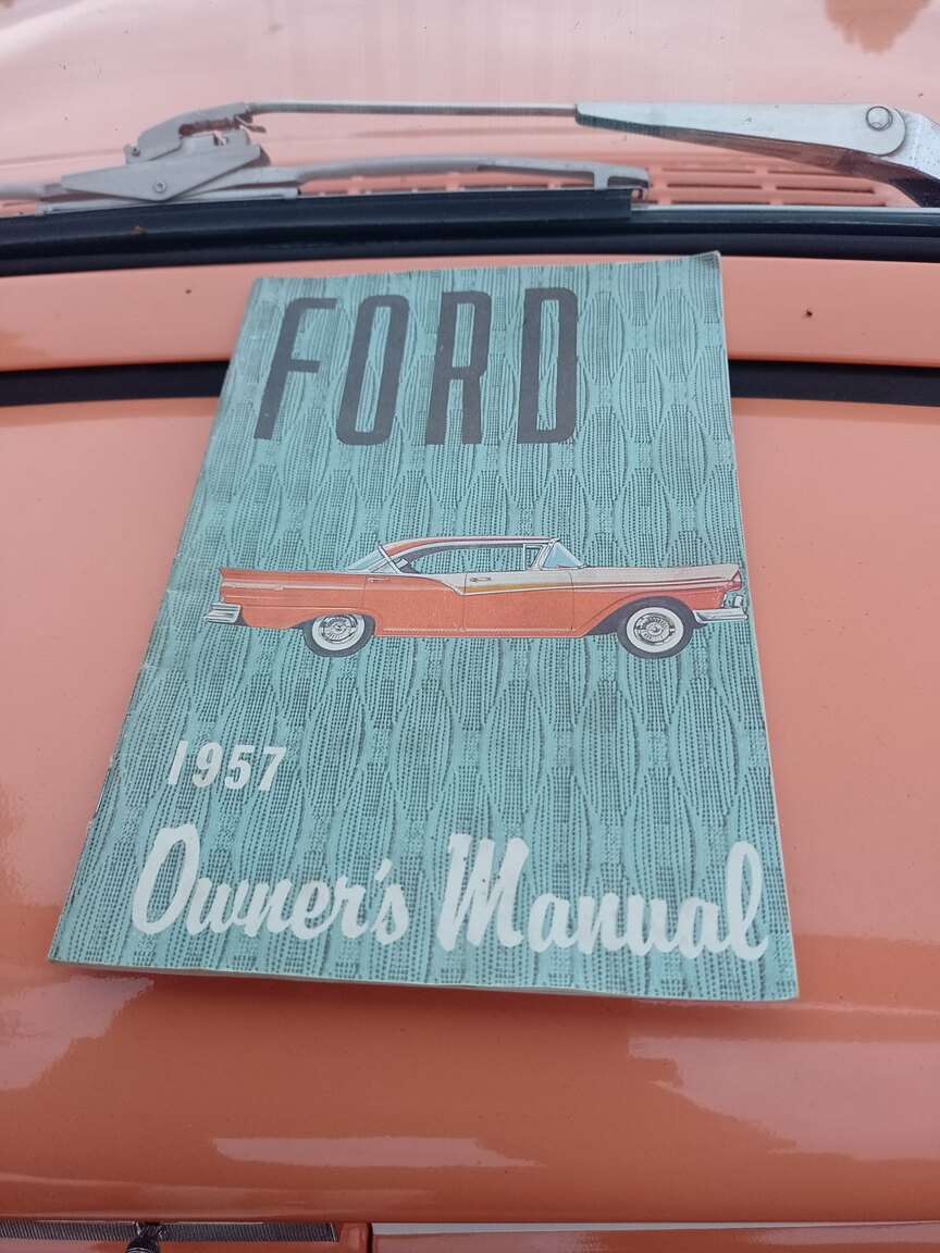 Documentation for 1957 Ford Fairlane 500 Skyliner Retract
