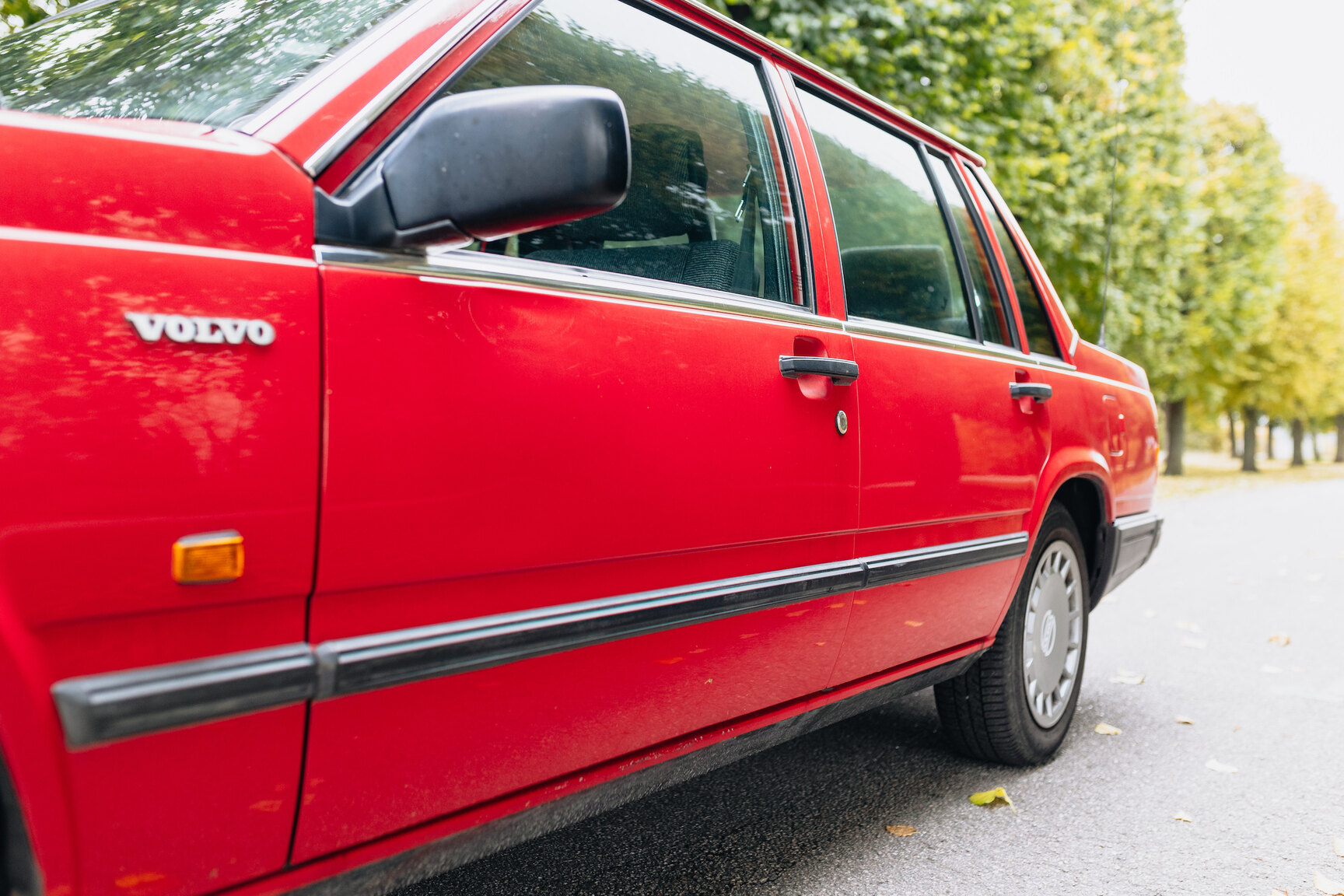Exterior image of 1990 Volvo 740 GL 2.3